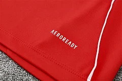 2025-26 Manchester United Red Half-Pull Training Jersey view 5