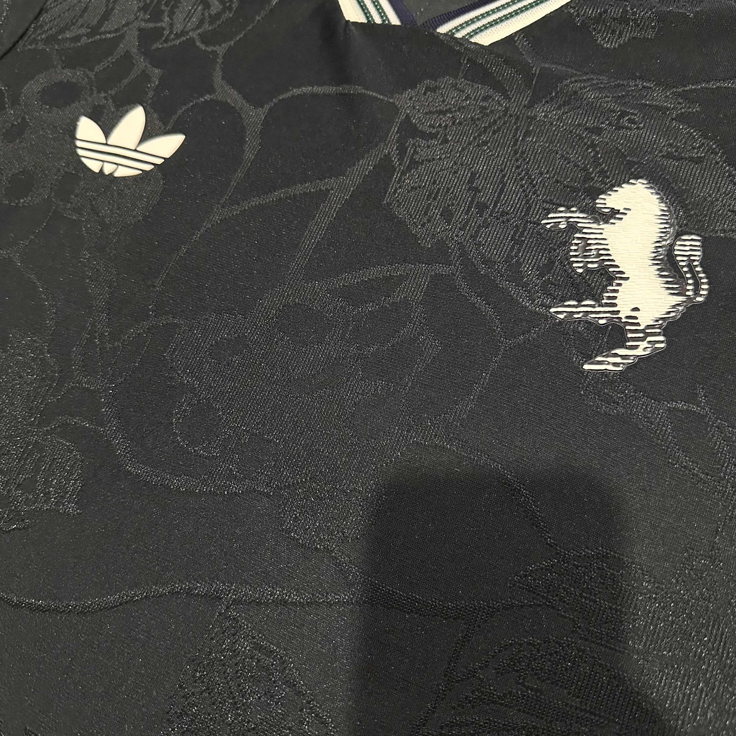 2025-26 Juventus Second Away Kit - Player Version view 5