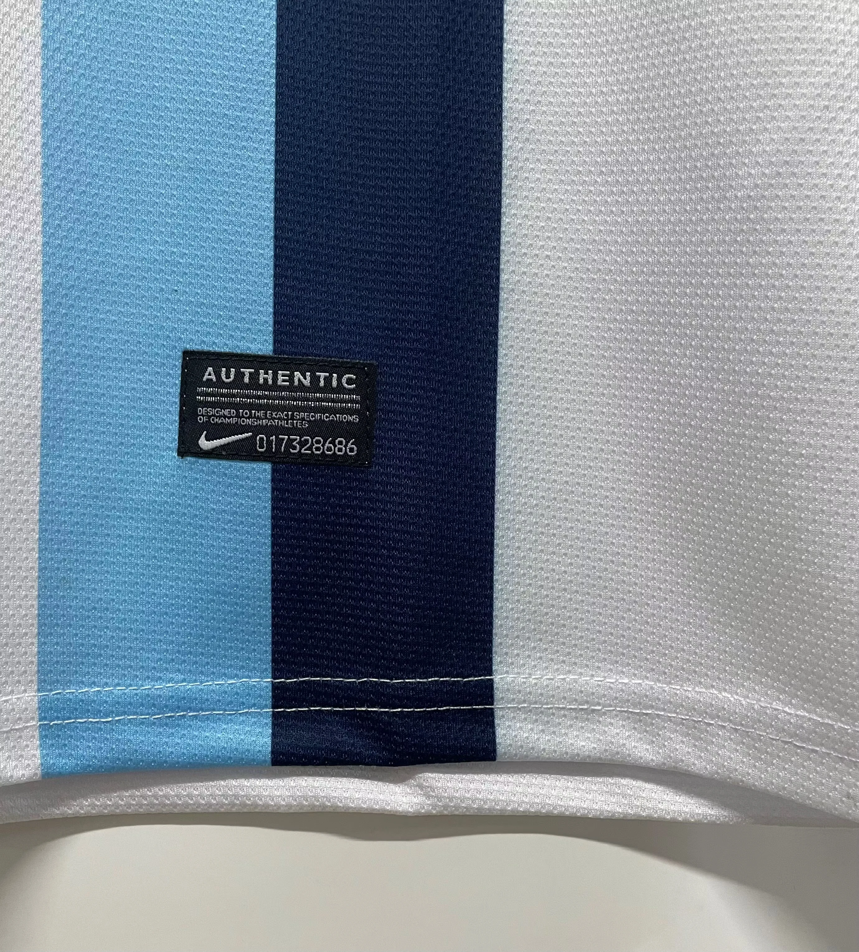 2013-14 Manchester City Second Away Retro Jersey view 4