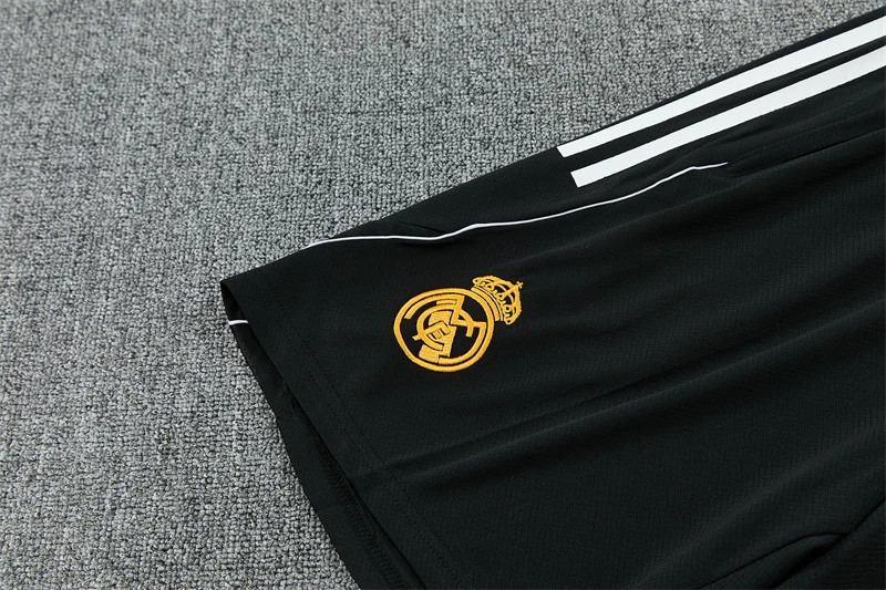 2025-26 Real Madrid Black Short-Sleeve Training Jersey view 7