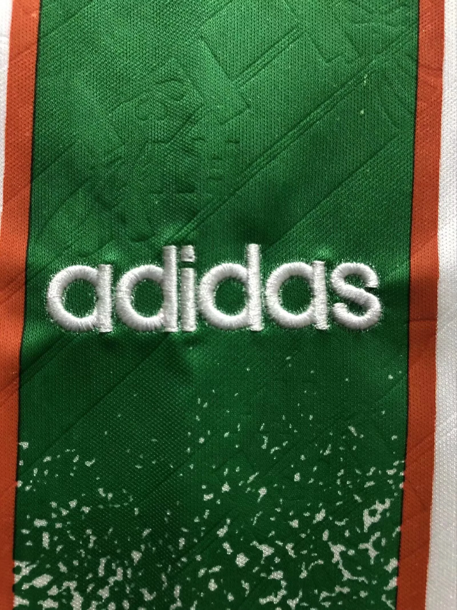 1994 Ireland Away Retro Shirt - No Ads view 4