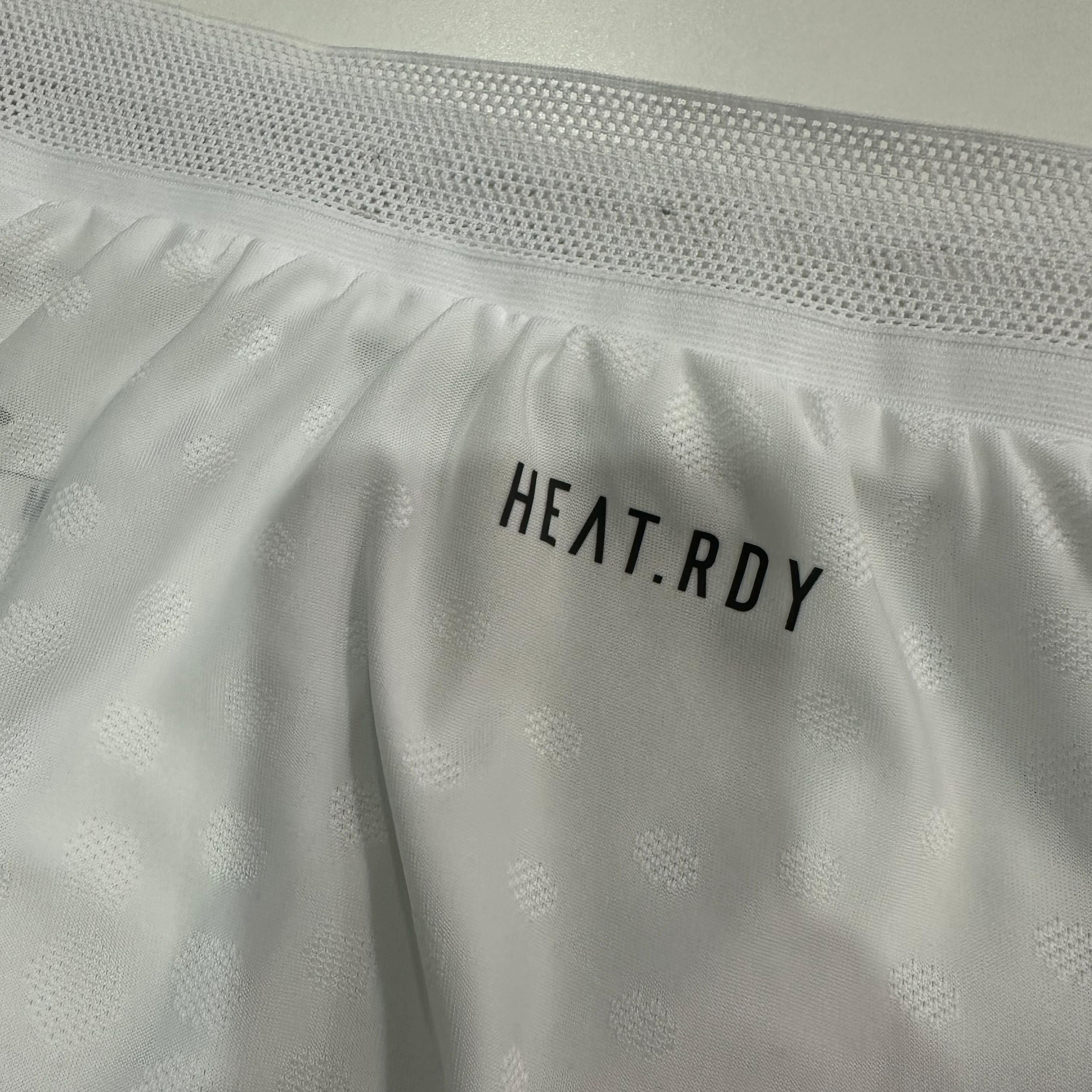 2025-26 Manchester United Home Shorts – Authentic view 7