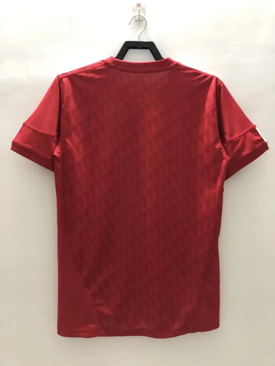 2010 Liverpool Home Retro Jersey view 2