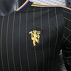 2025-26 Manchester United Casual Shirt - Player Edition view 7