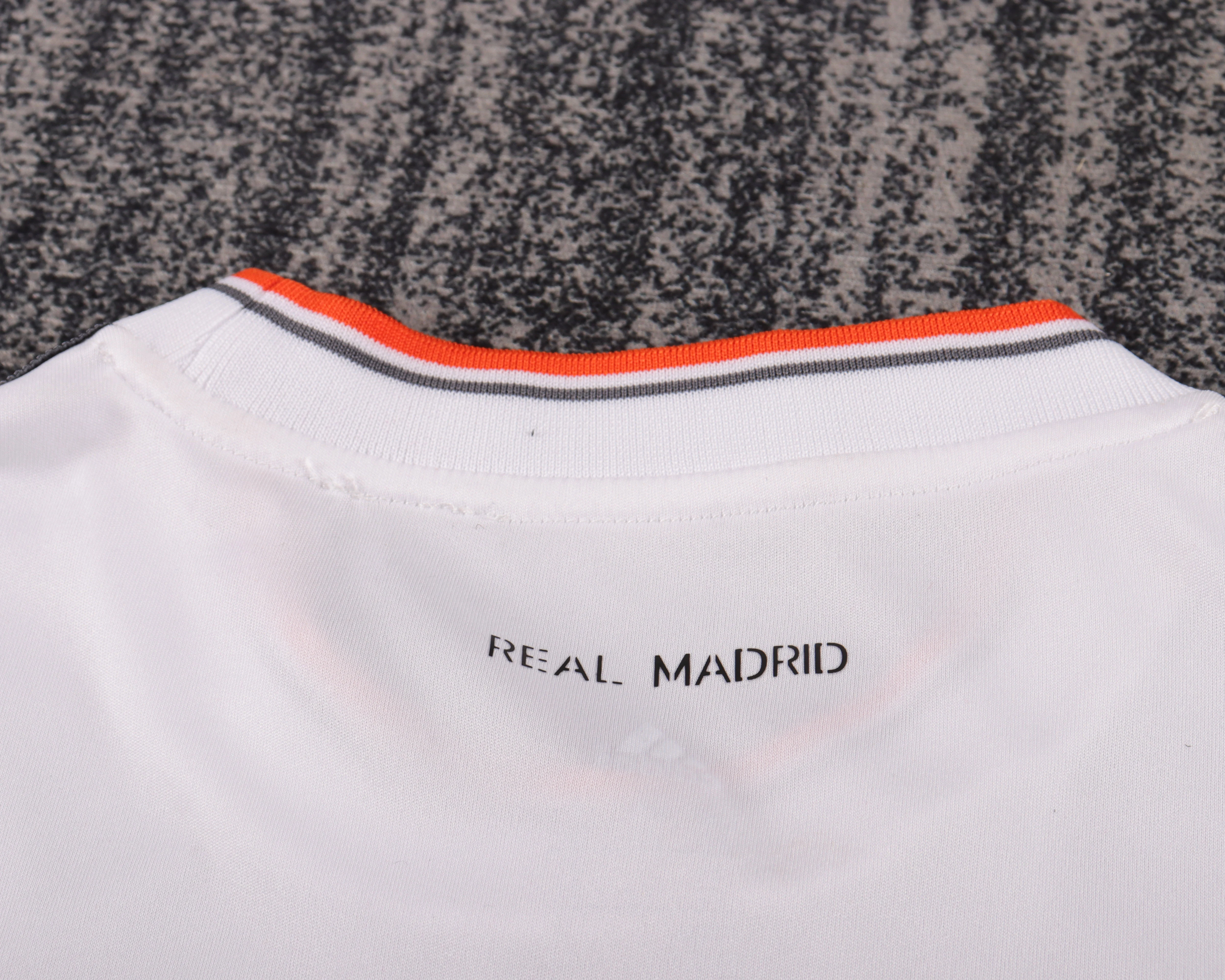 2013-14 Real Madrid Home Retro Shirt - Kids Sizes view 7