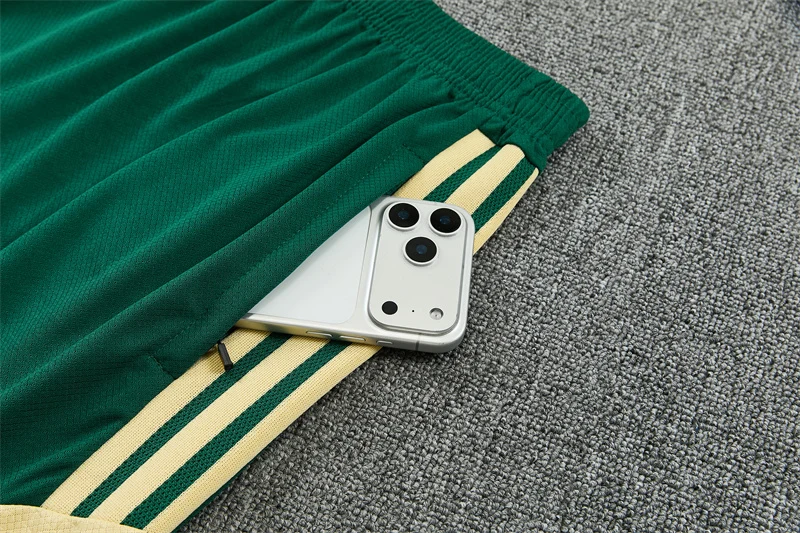 2026-27 Real Madrid Green Short-Sleeve Training Jersey view 9