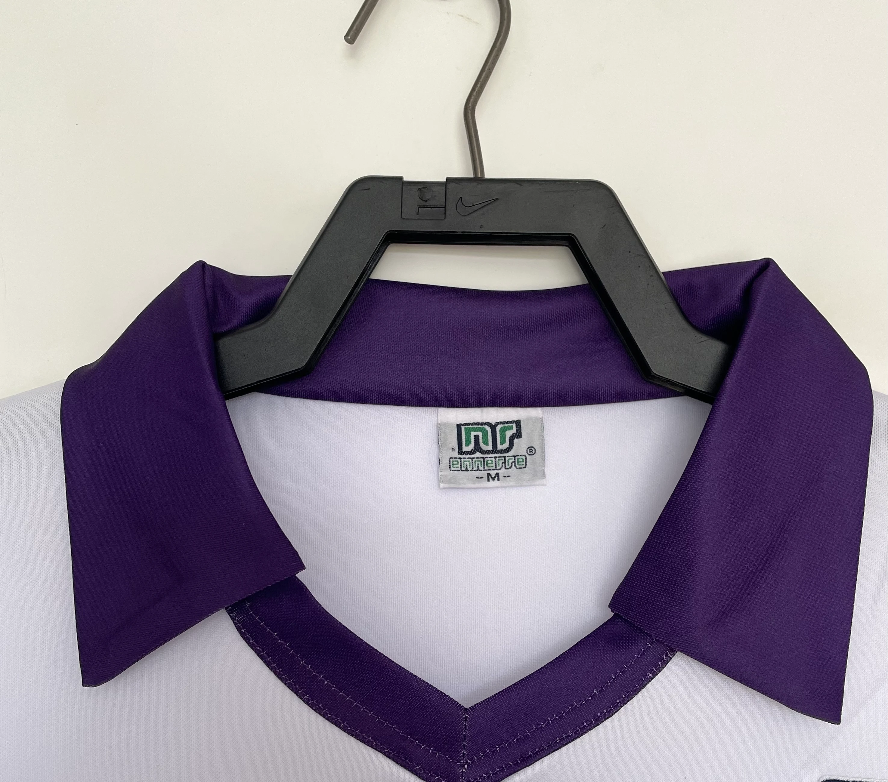 1983–85 Fiorentina Away Retro Jersey view 3
