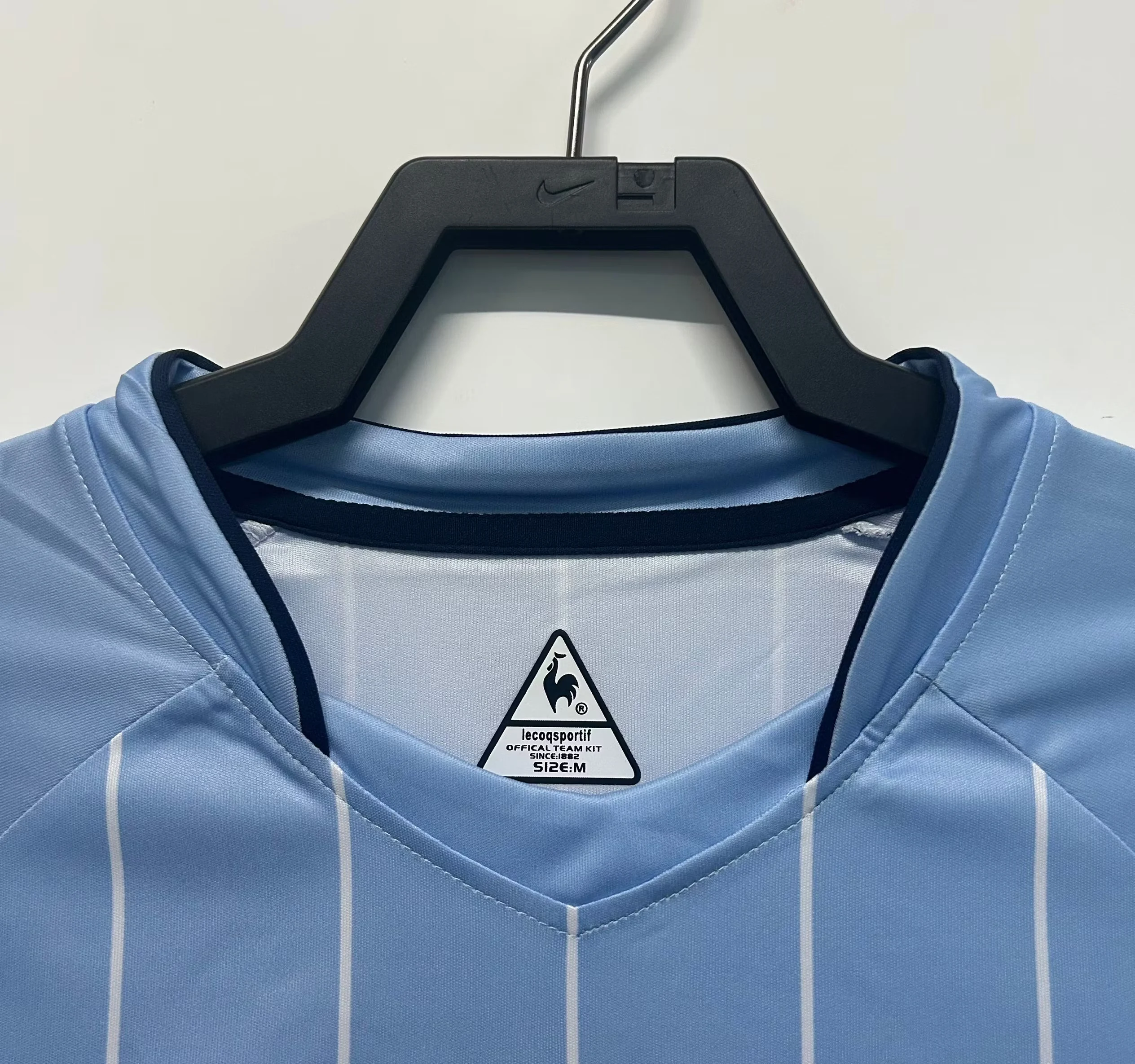 2007-08 Manchester City Home Retro Jersey view 8