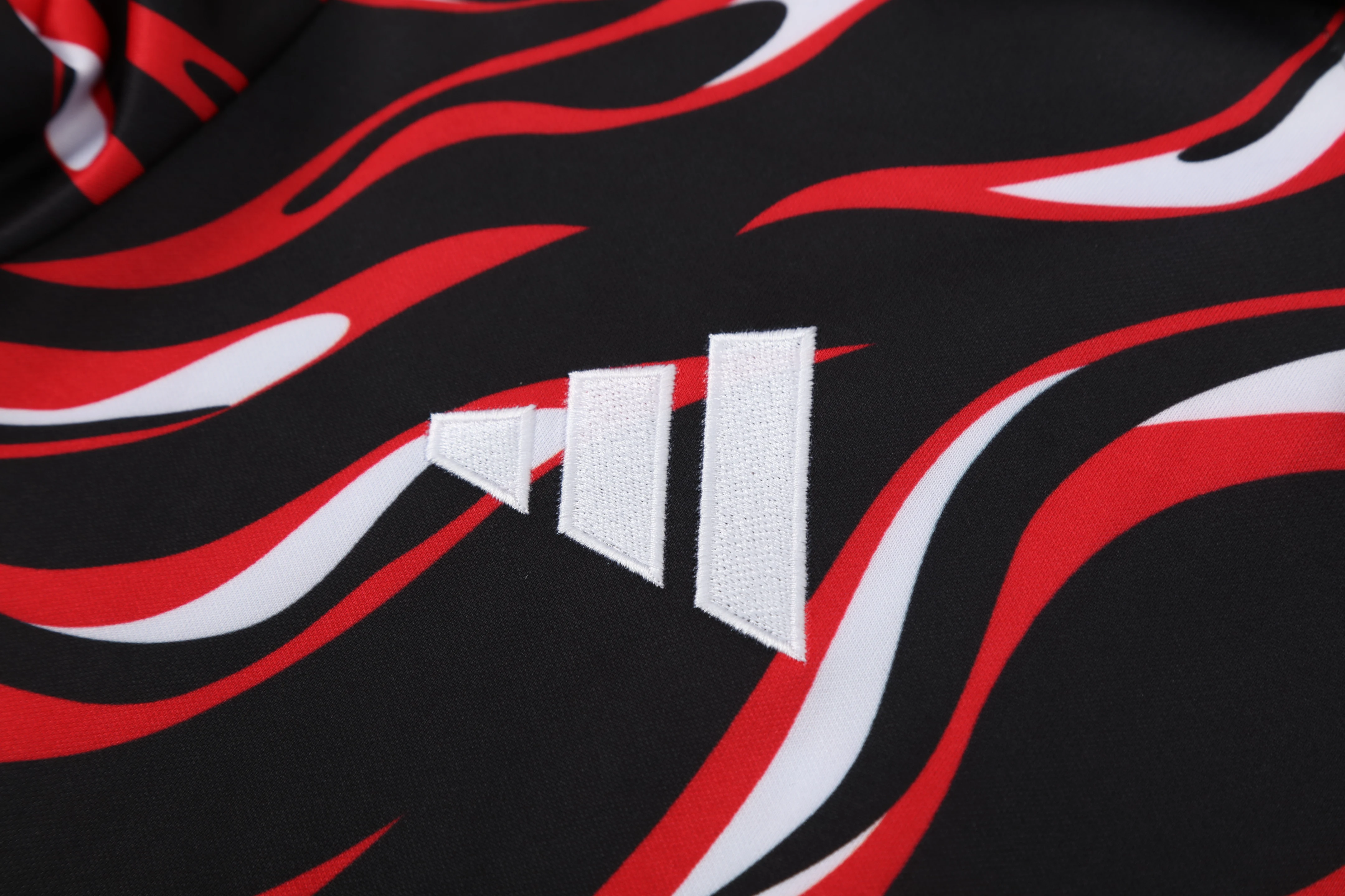 2025-26 Manchester United Black and Red Training Hooded Jersey view 11