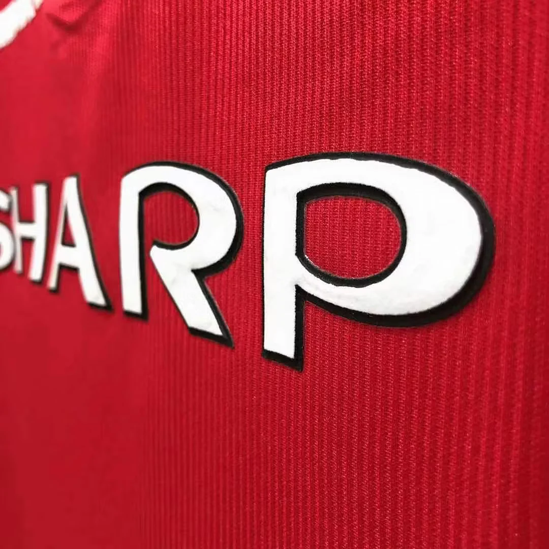 1998-99 Manchester United Home Retro Jersey view 3