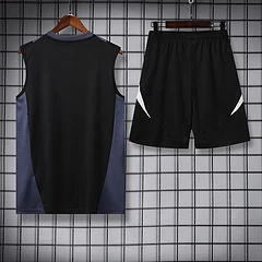 2024-25 Manchester United training vest jersey view 2