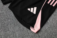 2025-26 Real Madrid black and pink short-sleeved training jersey view 3