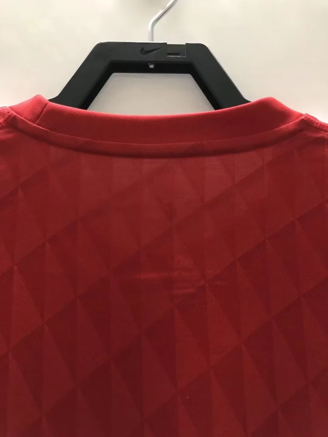 2010 Liverpool Home Retro Jersey view 3
