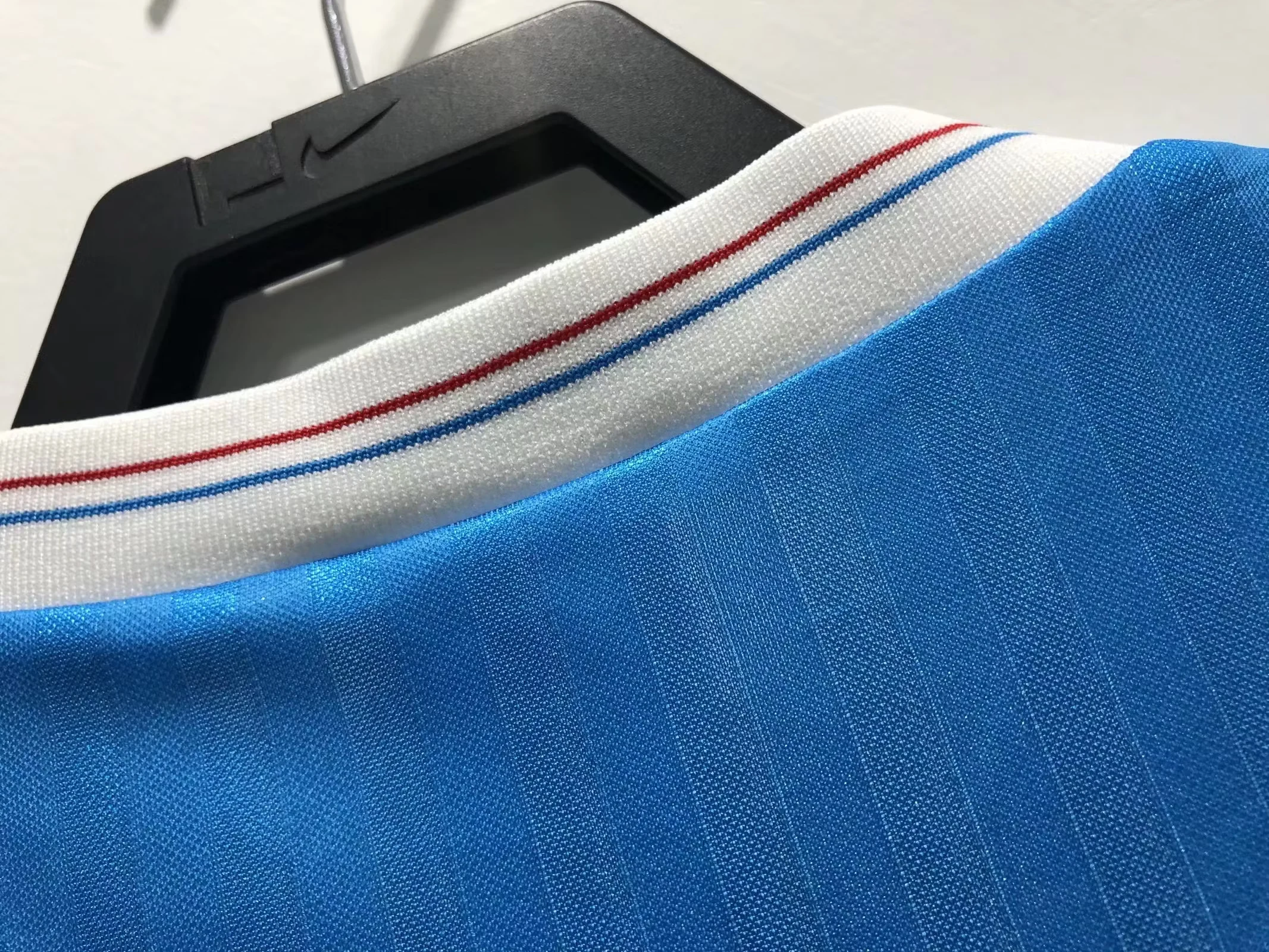 1990 Marseille Away Retro Jersey view 3