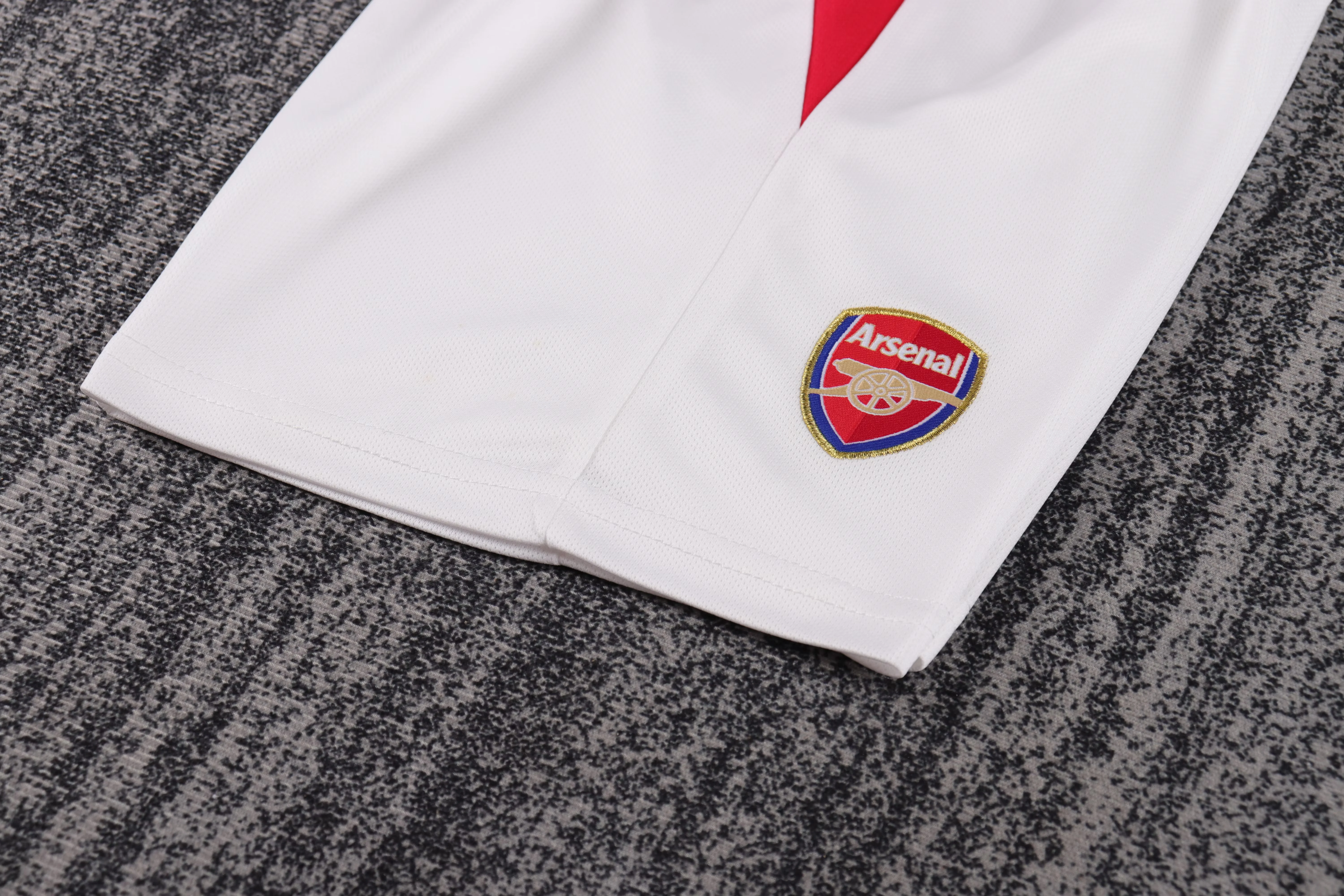 2002-03 Arsenal Home Retro Shirt - Kids Sizes view 6