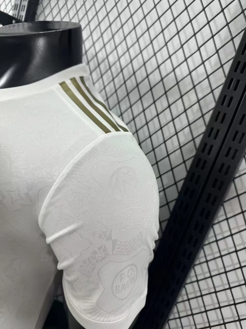 2025-26 Bayern Munich 125th Anniversary White Jersey – Player Version view 6
