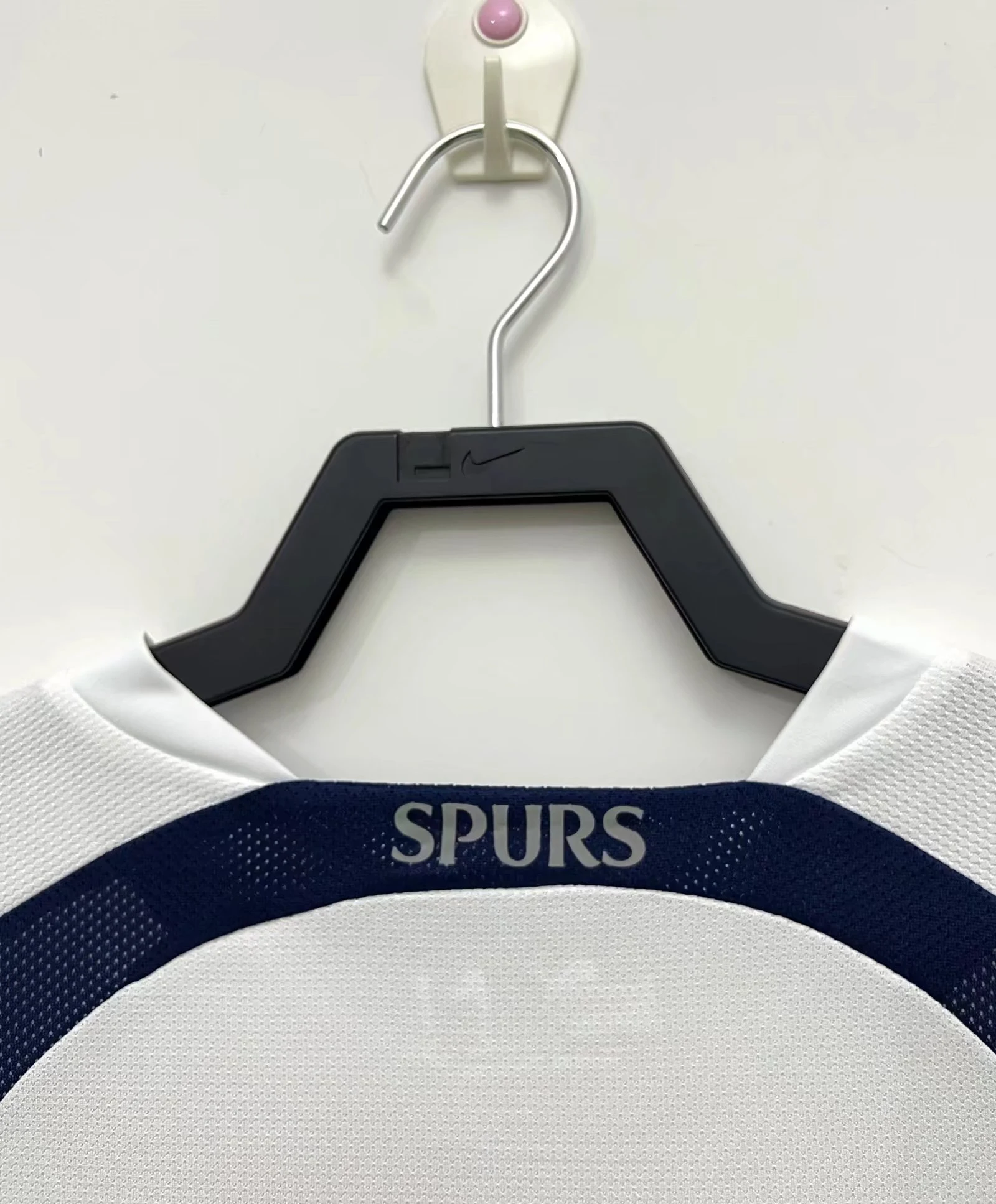 2006-07 Tottenham Hotspur Home Retro Jersey view 9