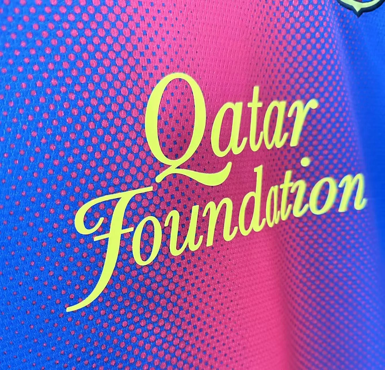 2012-13 Barcelona Home Long Sleeve Retro Jersey view 4