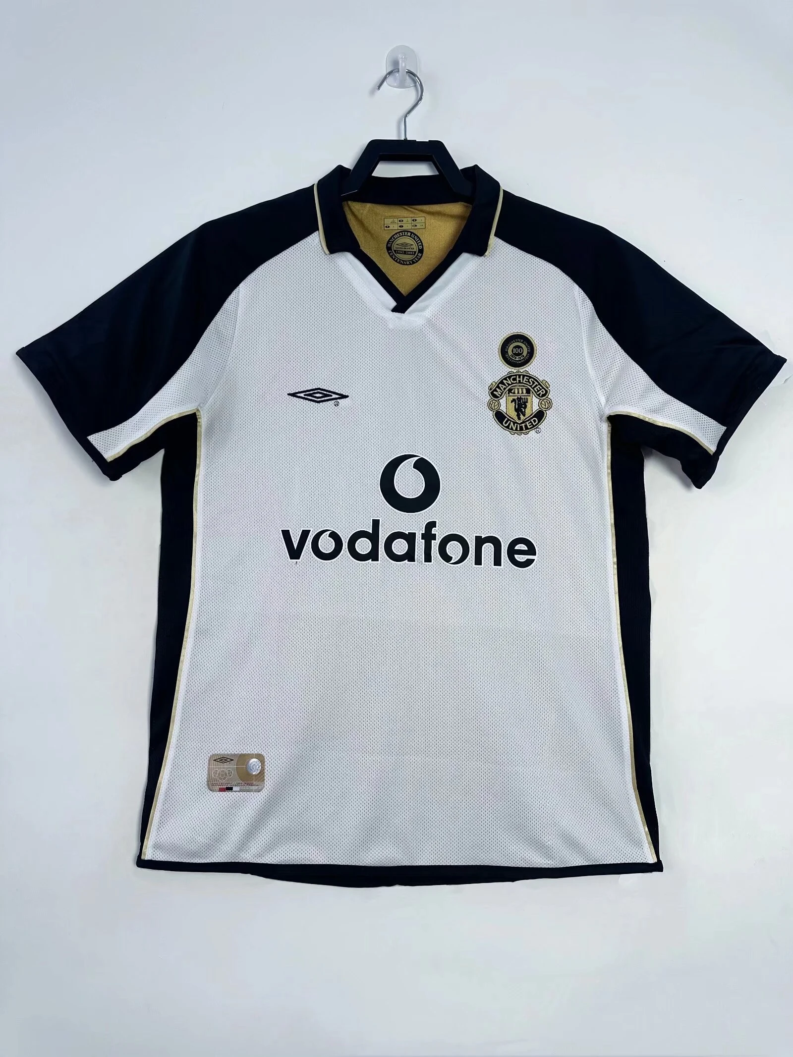 2001-02 Manchester United double-sided centenary commemorative retro jersey view 19