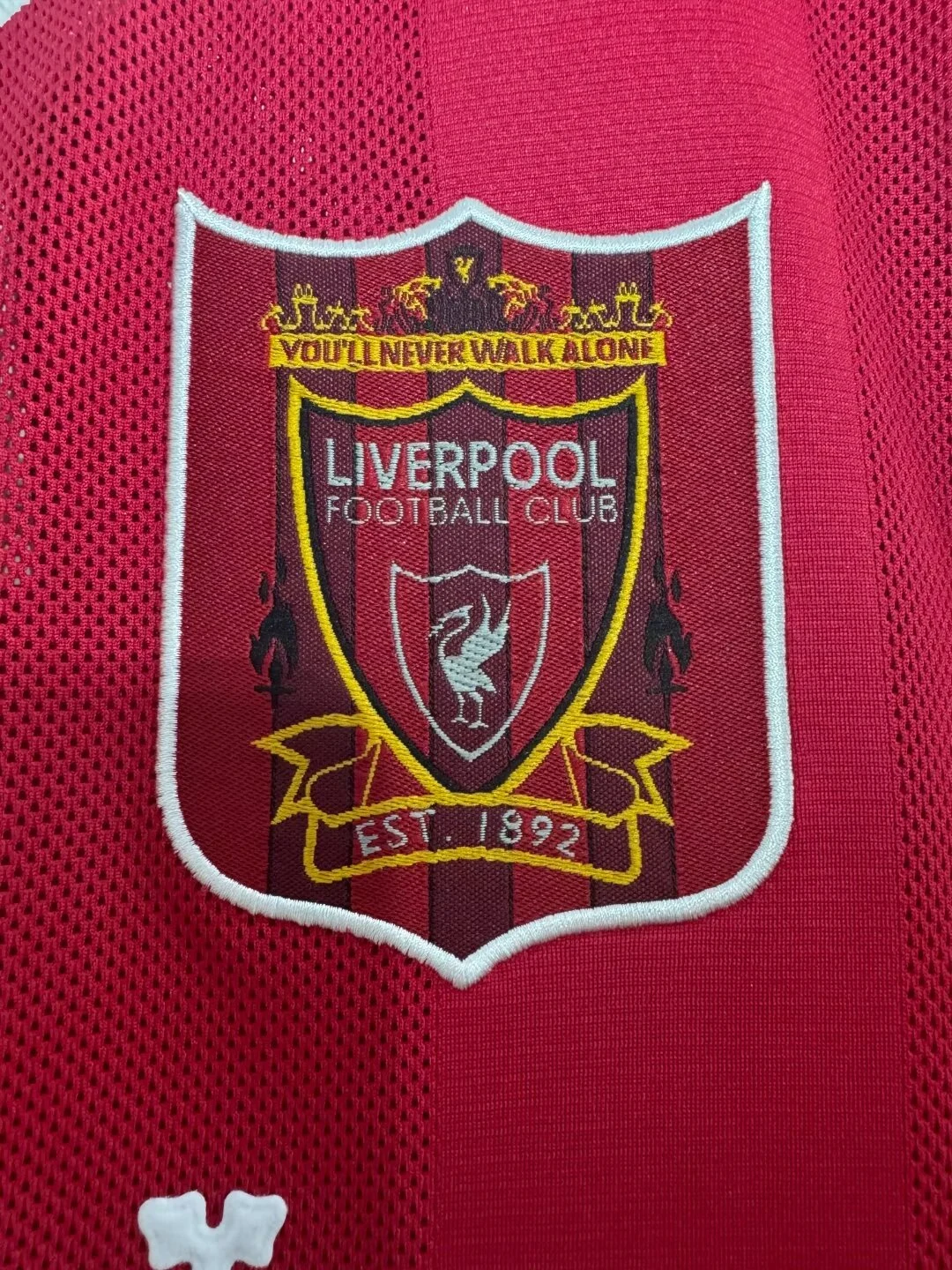 1995-96 Liverpool Home Retro Jersey view 5