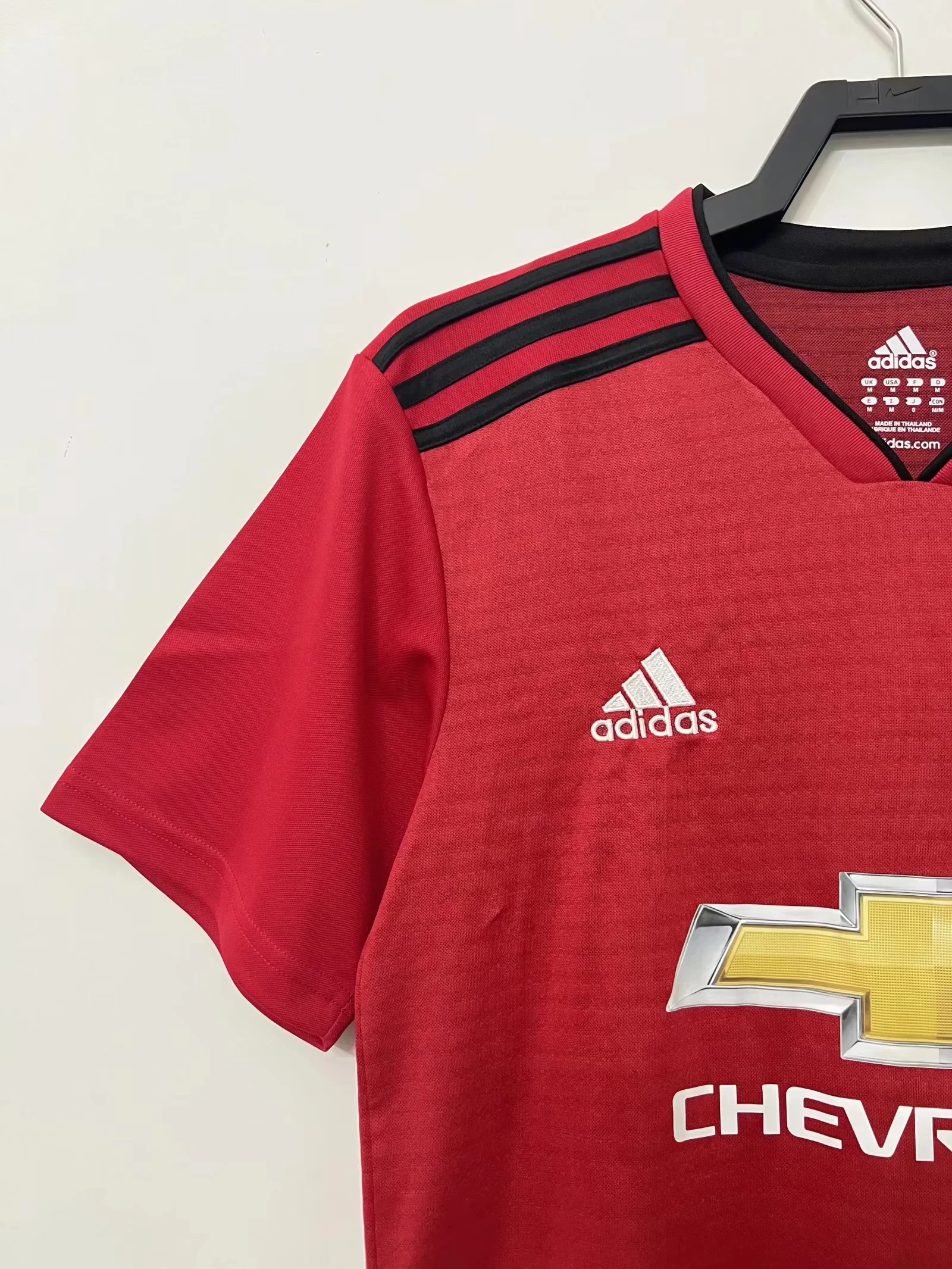 2018-19 Manchester United Home Retro Jersey view 6