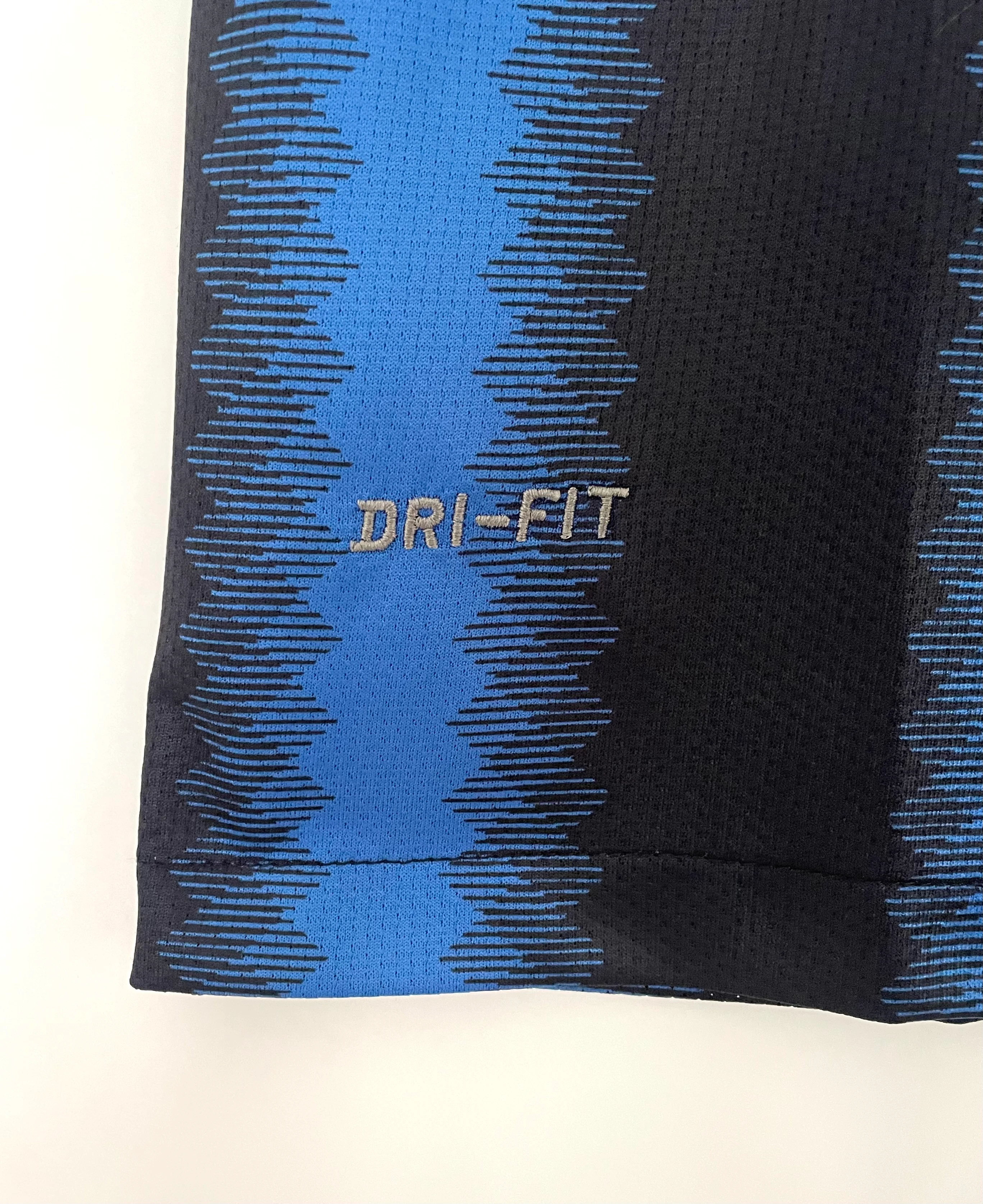 2010-11 Inter Milan Home Retro Jersey view 4