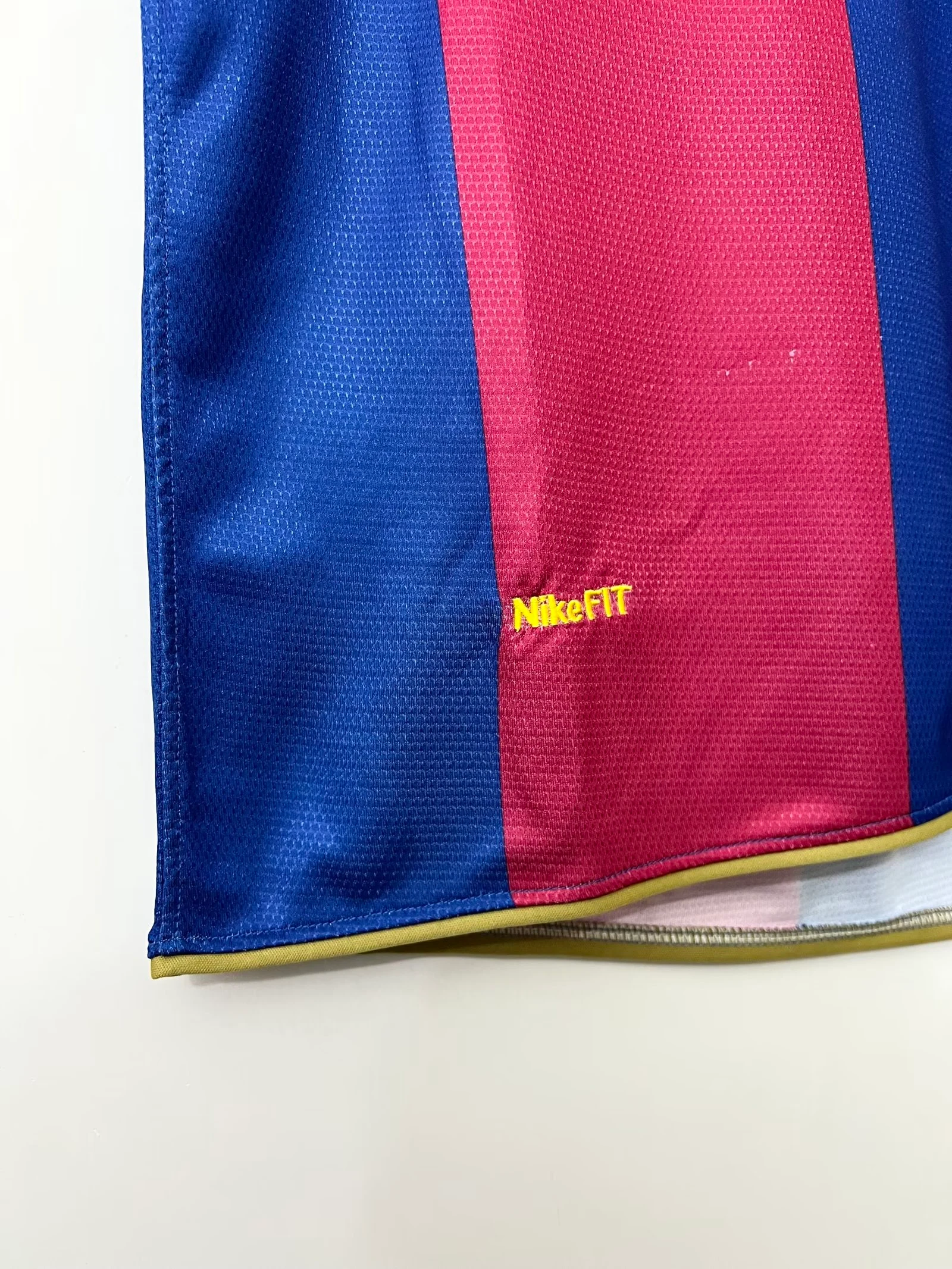 2007-08 Barcelona Home Retro Jersey view 10