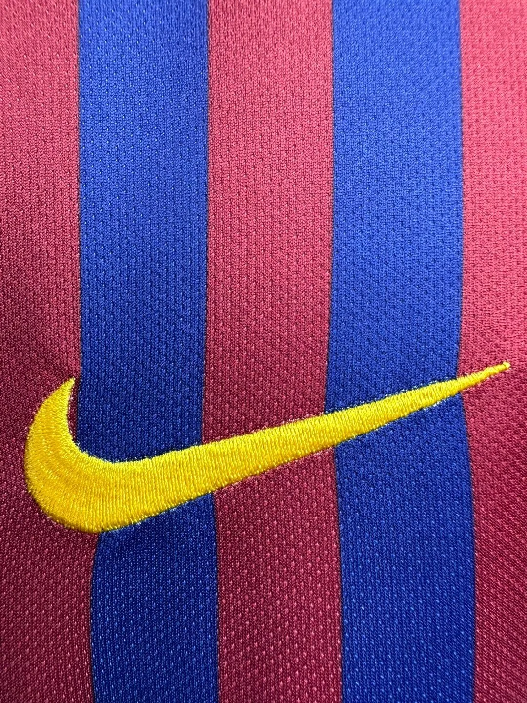 2018-19 Barcelona Home Retro Jersey view 6