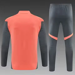 2025-26 Bayern Munich Orange Half-Pull Training Jersey view 2