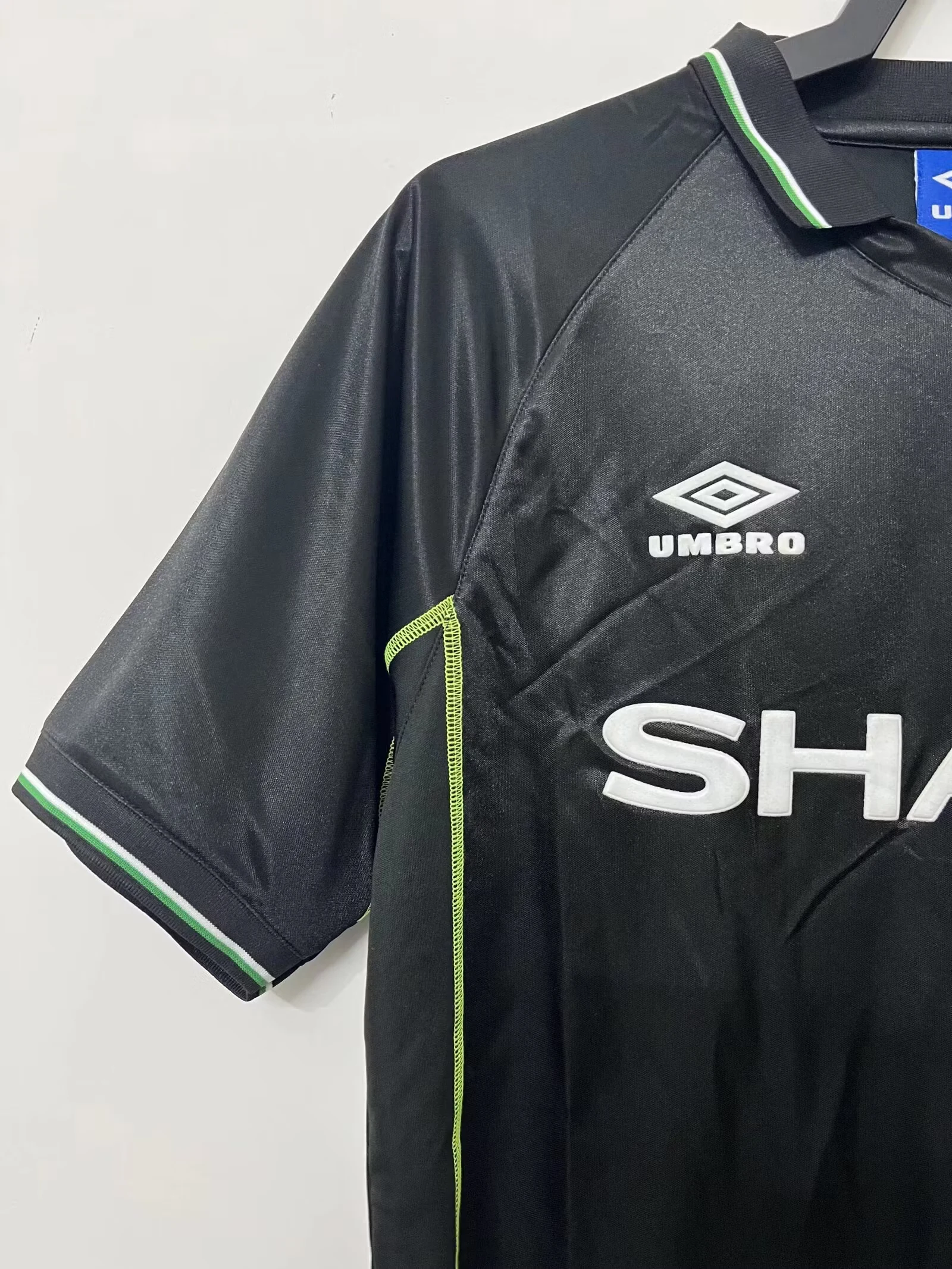 1998-99 Manchester United Second Away Retro Jersey view 5