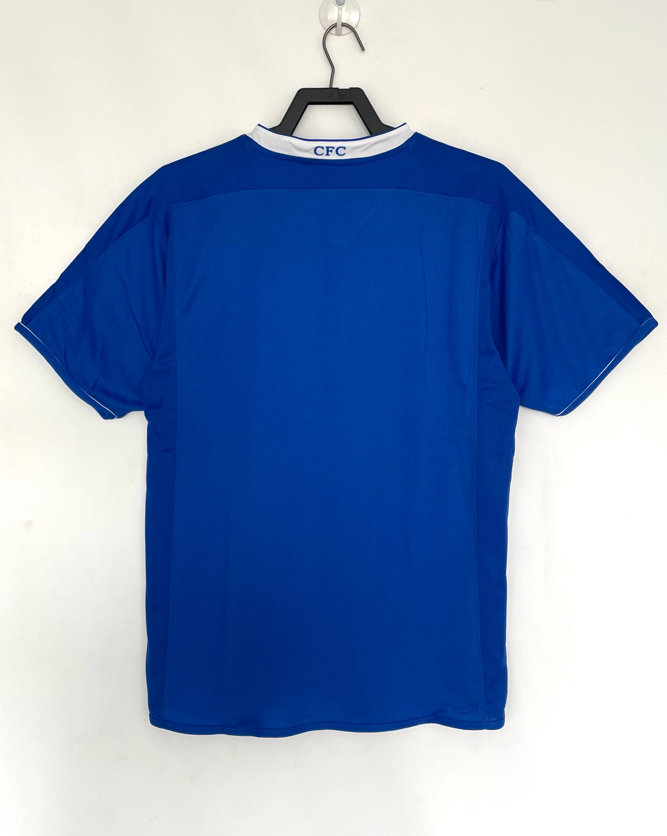 2003-05 Chelsea Home Retro Shirt view 2