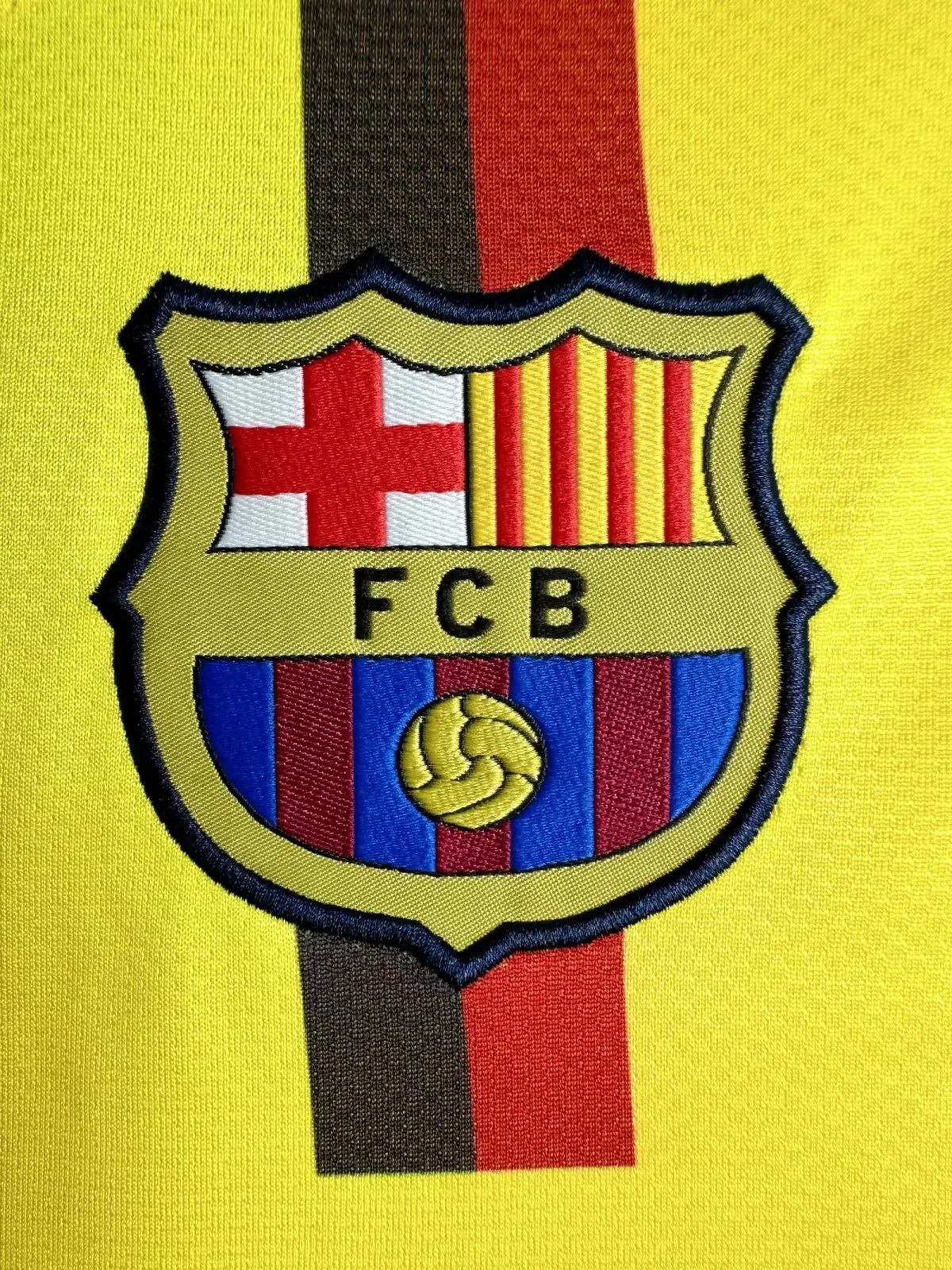 2008-09 Barcelona Away Long Sleeve Retro Jersey view 5