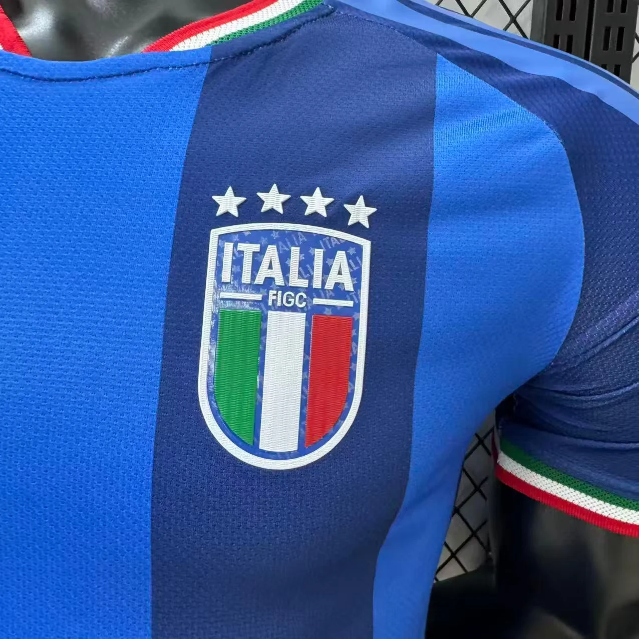 2026-27 Italy Special Edition Jersey – Player Version view 4