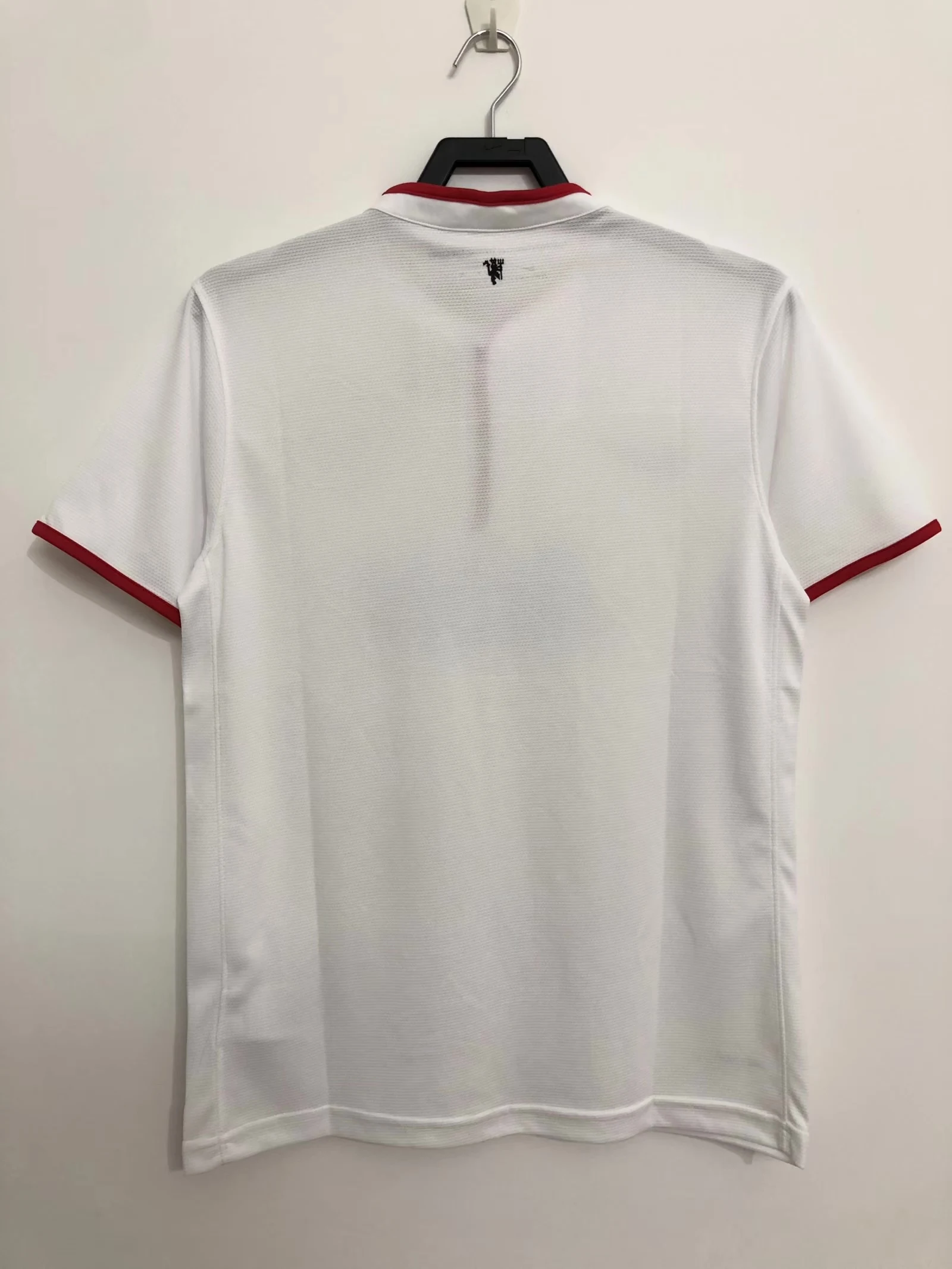 2013-14 Manchester United white retro jersey view 2
