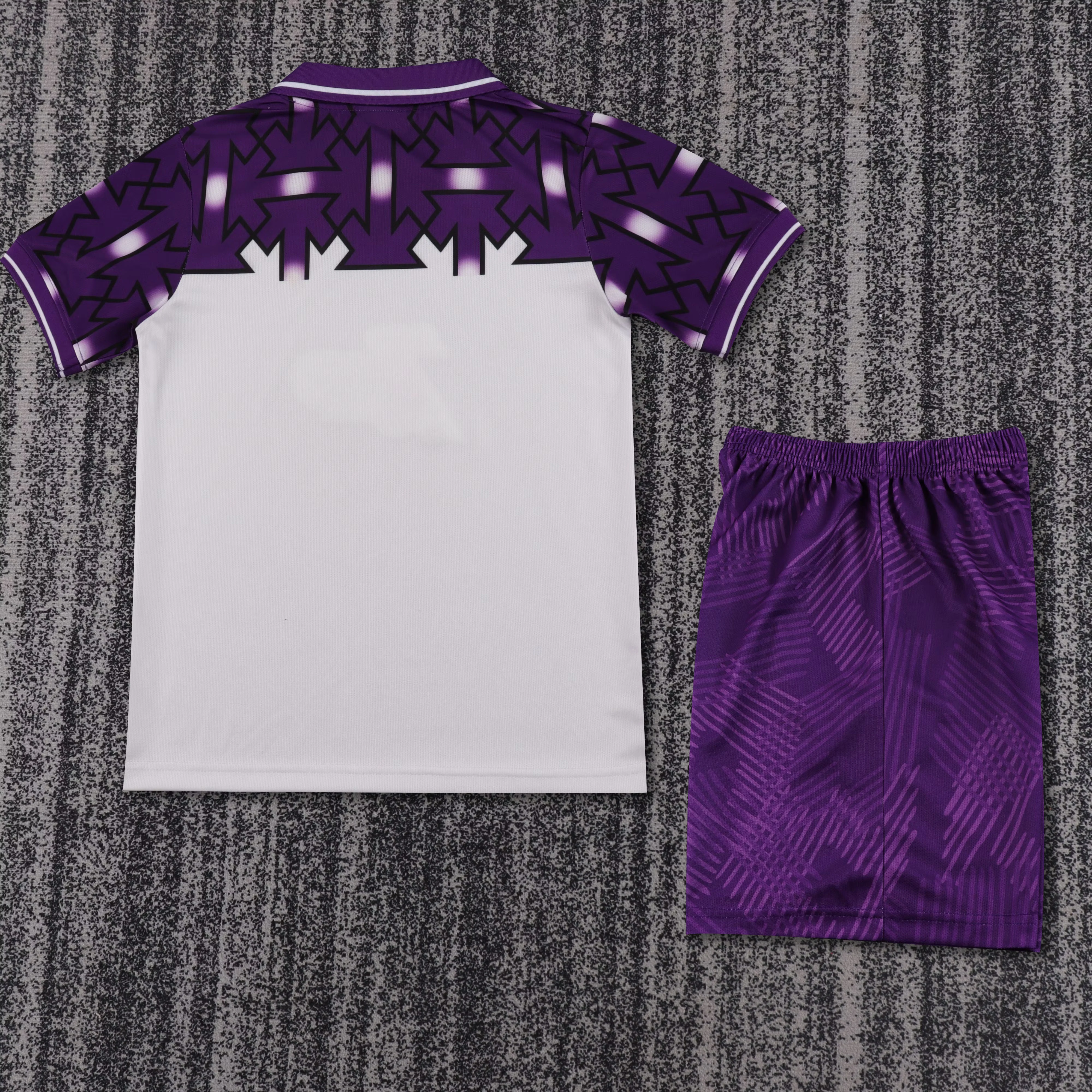 1992-93 Fiorentina Away Vintage Shirt - Kids view 2