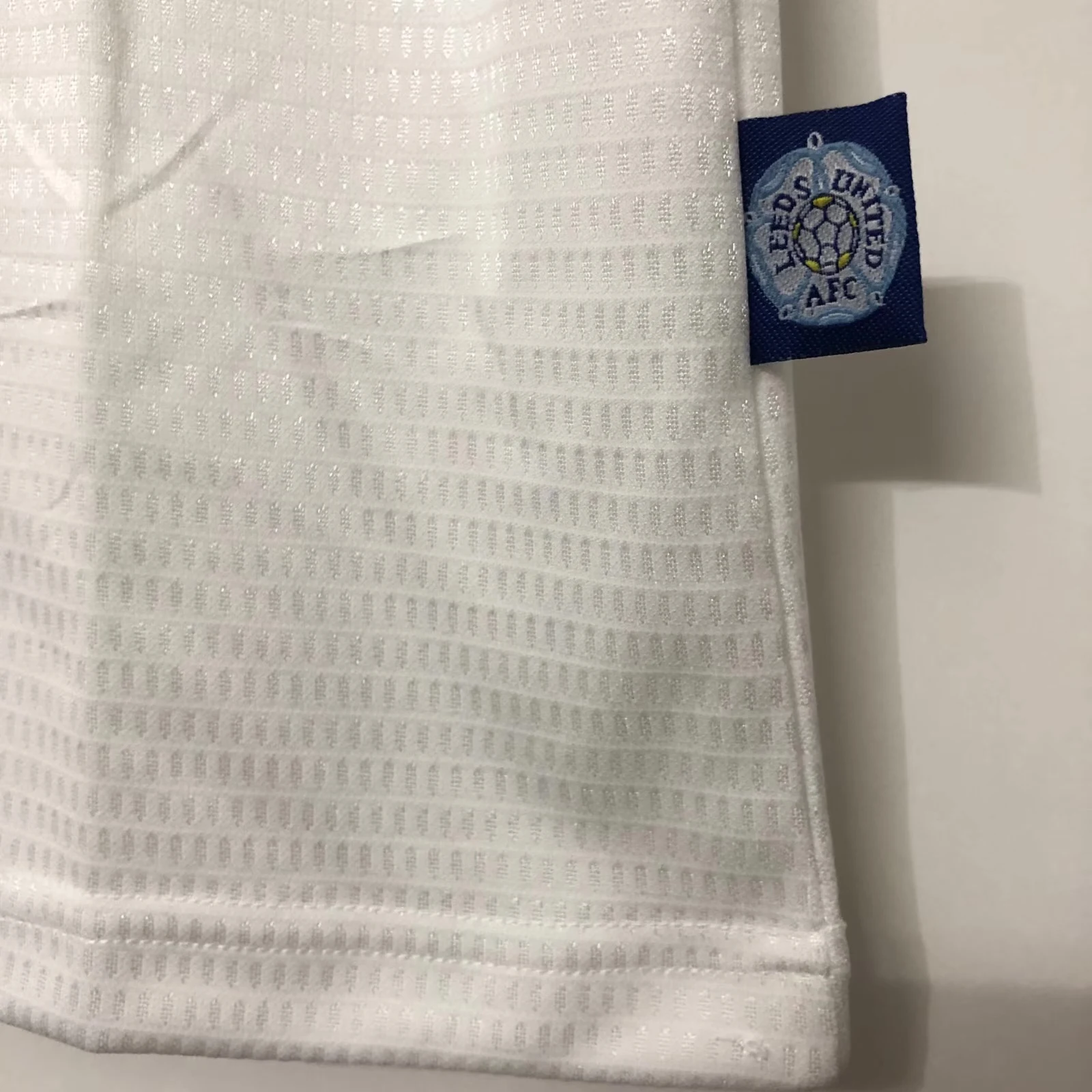 1995-96 Leeds United Home Retro Jersey view 5