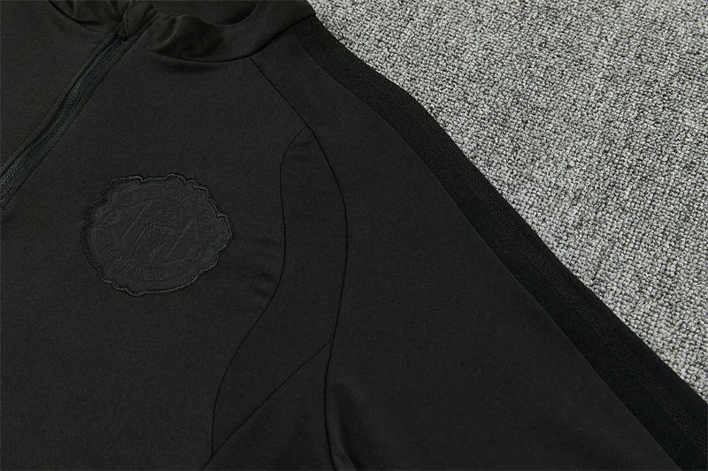 2026-27 Manchester United Black Half-Zip Training Jersey view 7