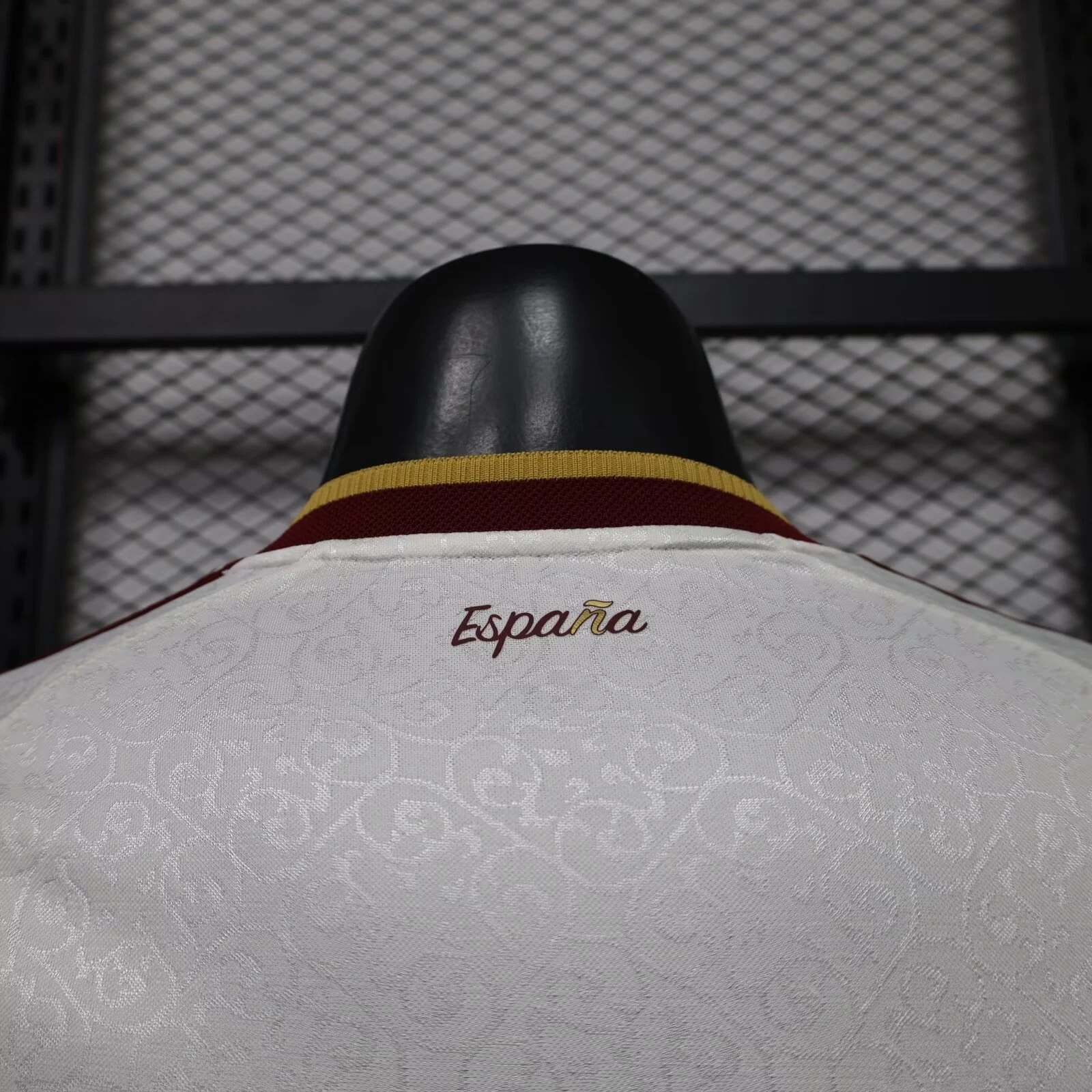 2026-27 Spain Away Long-Sleeve Jersey (with Two Stars) – Player Version view 3