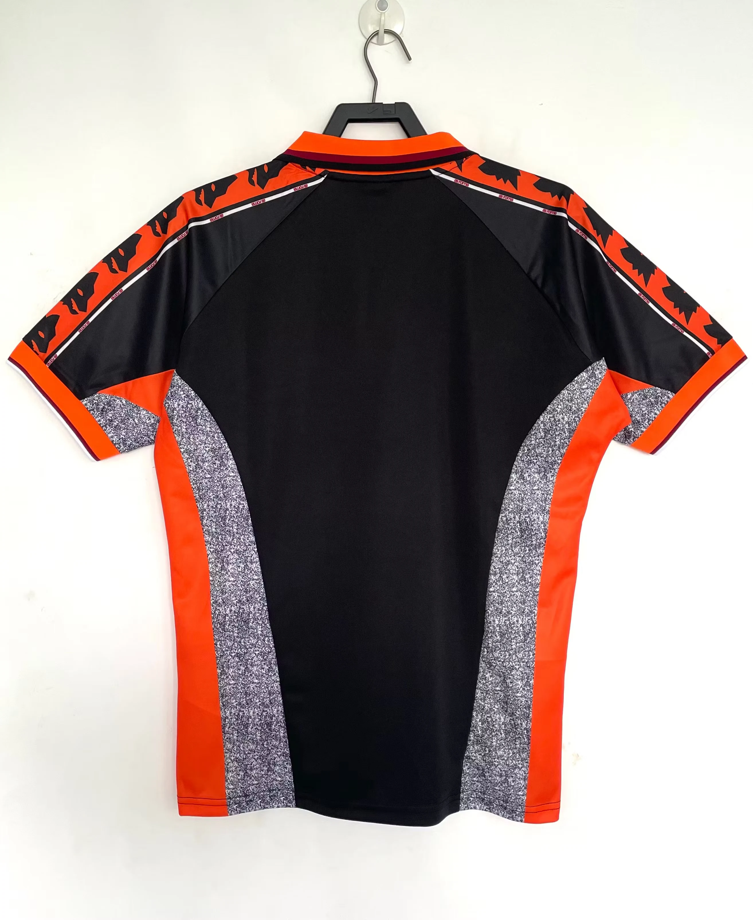 1998–99 Roma Second Away Retro Jersey view 2