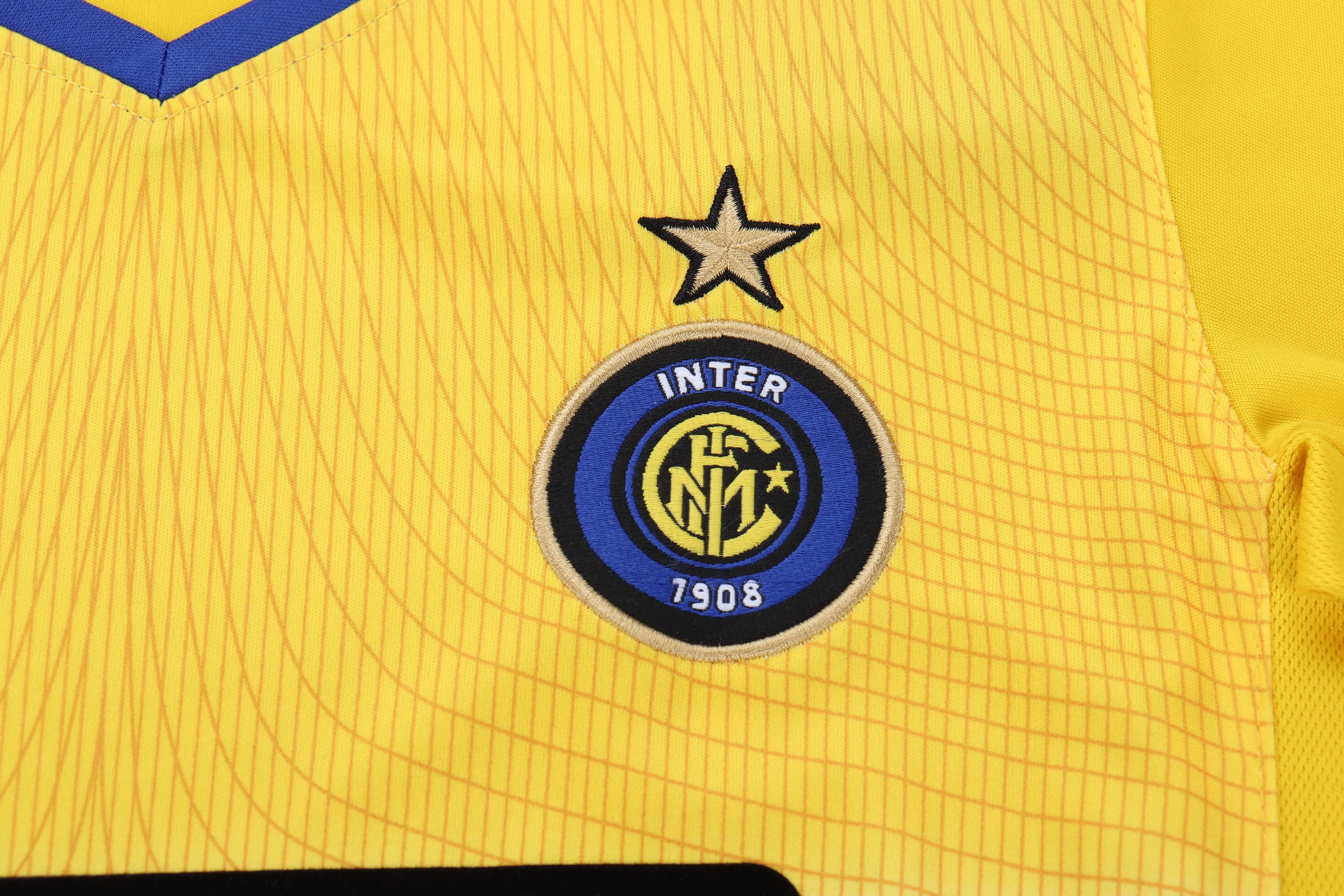 2002-03 Inter Milan Second Away Retro Jersey - Kids' view 3