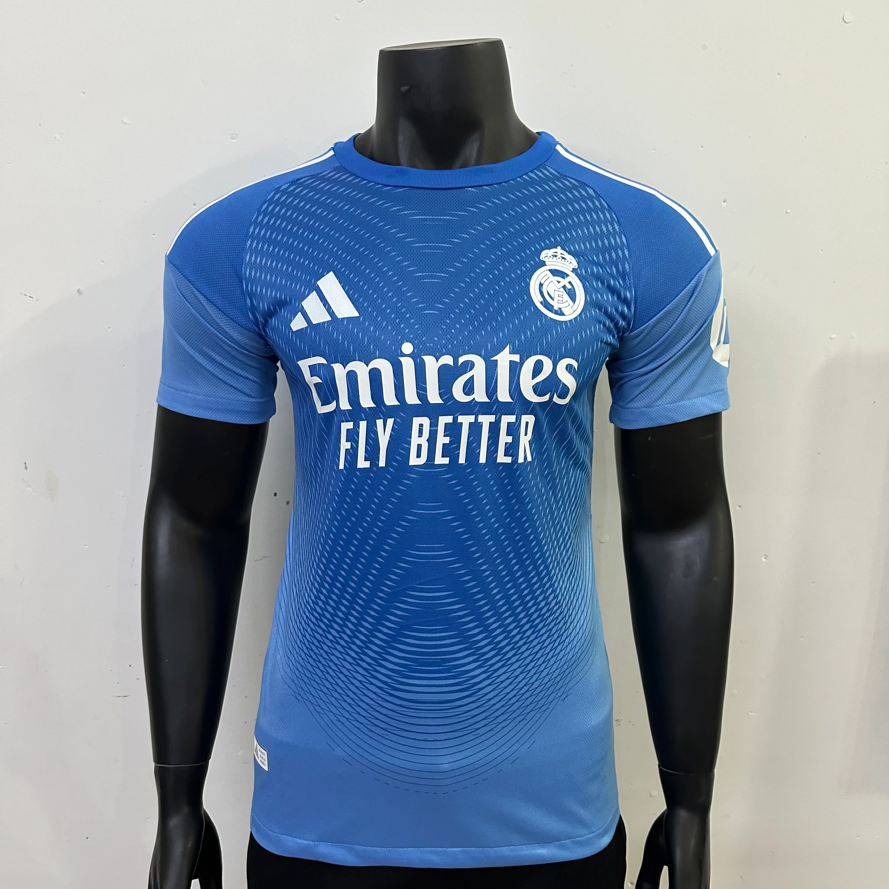 2025-26 Real Madrid Goalkeeper Jersey — Player Version