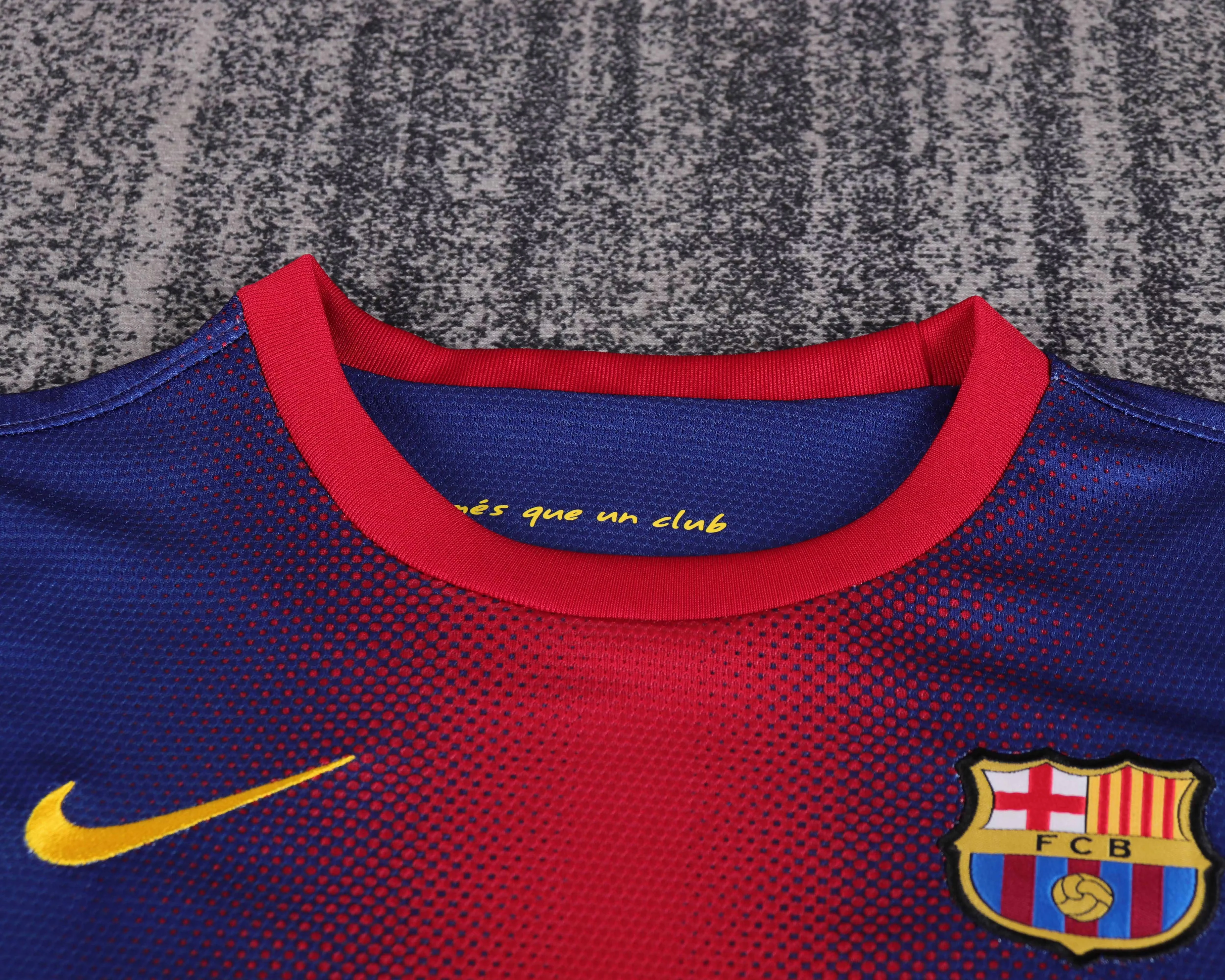 2012-13 Barcelona Home Retro Shirt - Kids Sizes view 11