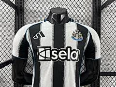 2025-26 Newcastle United Home Shirt - Player Edition view 3