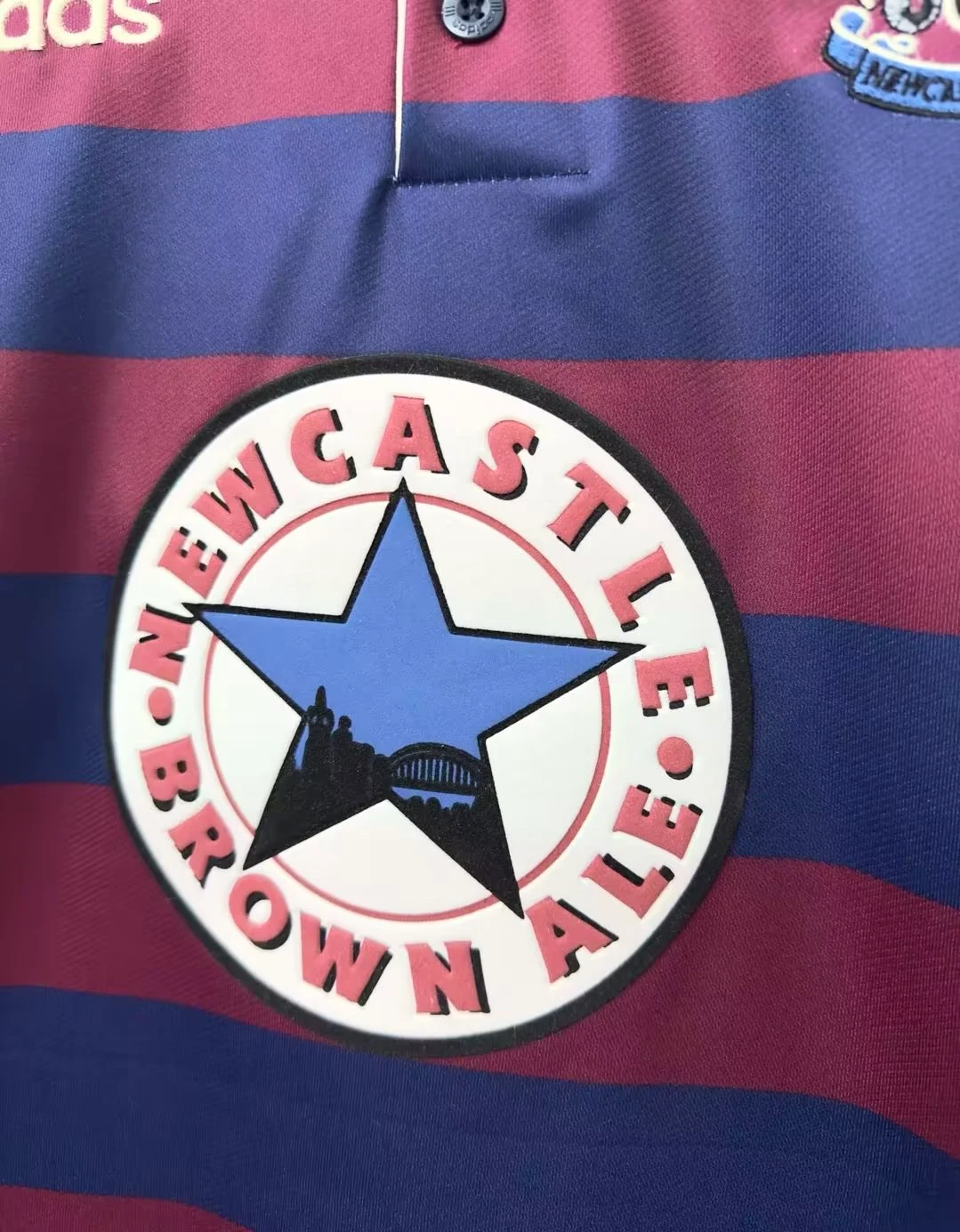 1995-97 Newcastle United Away Retro Shirt view 5