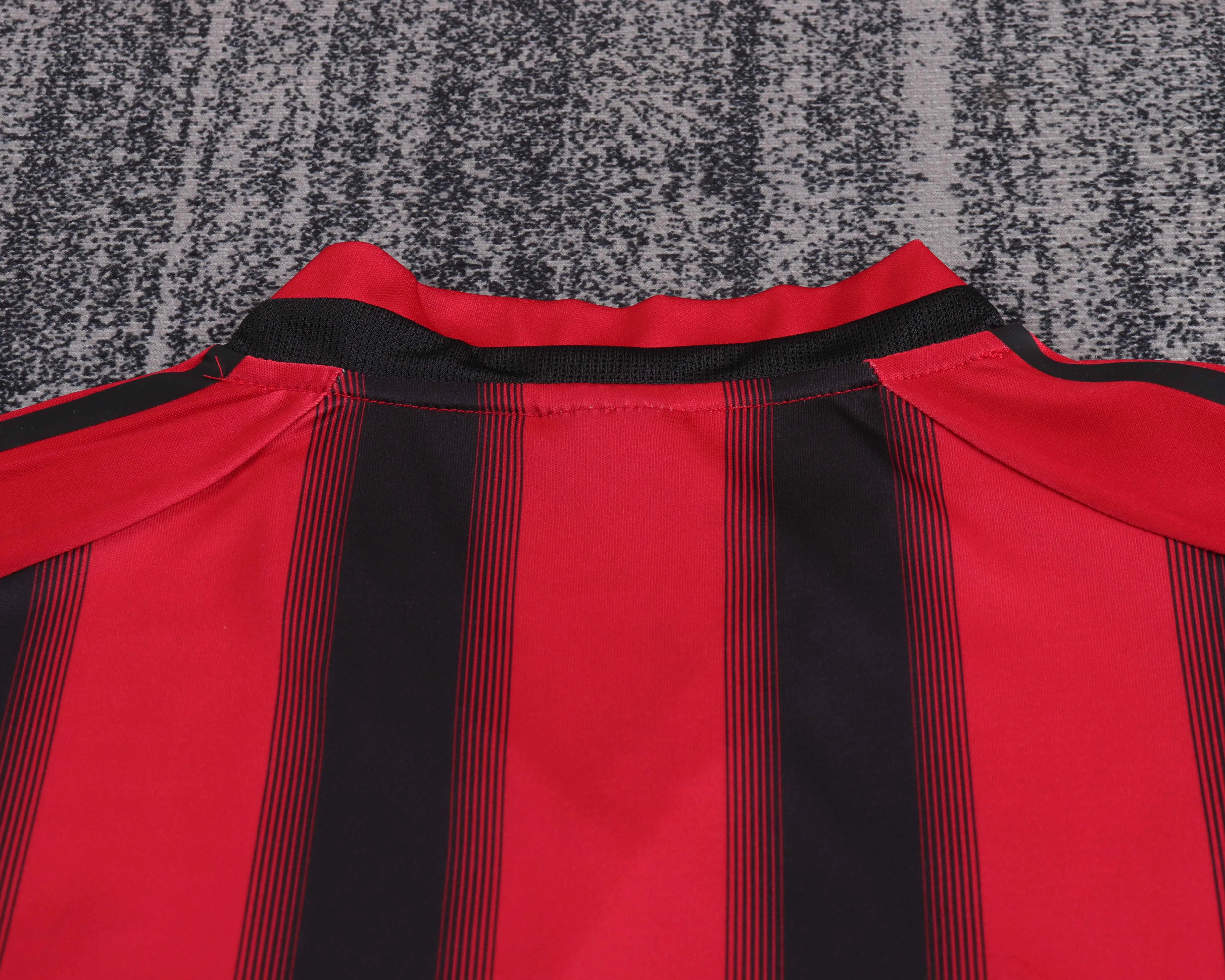 2004-05 AC Home Retro Shirt - Kids Sizes view 9