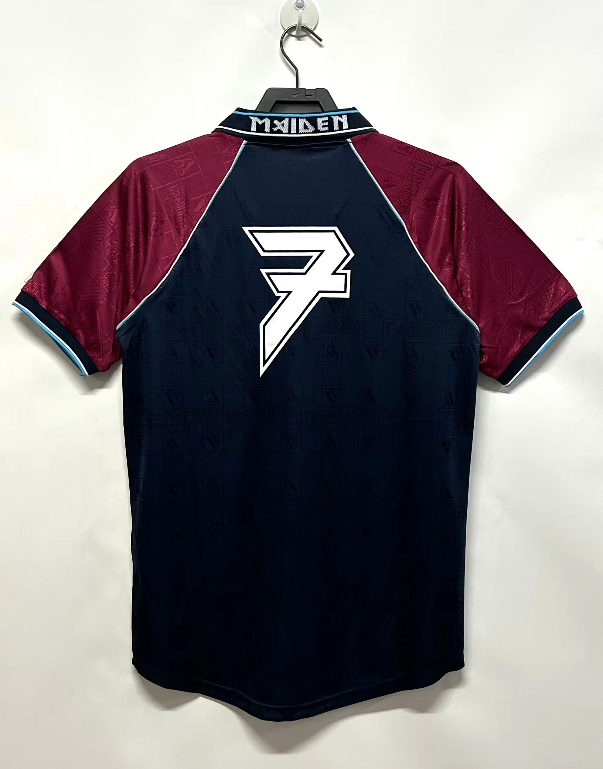 1999 West Ham United Home Retro Jersey view 2