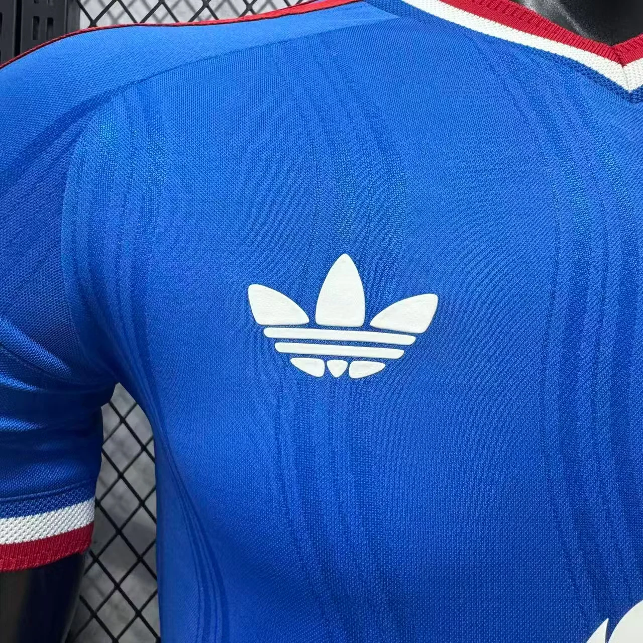 2026-27 Manchester United Away Shirt – Player Version view 4
