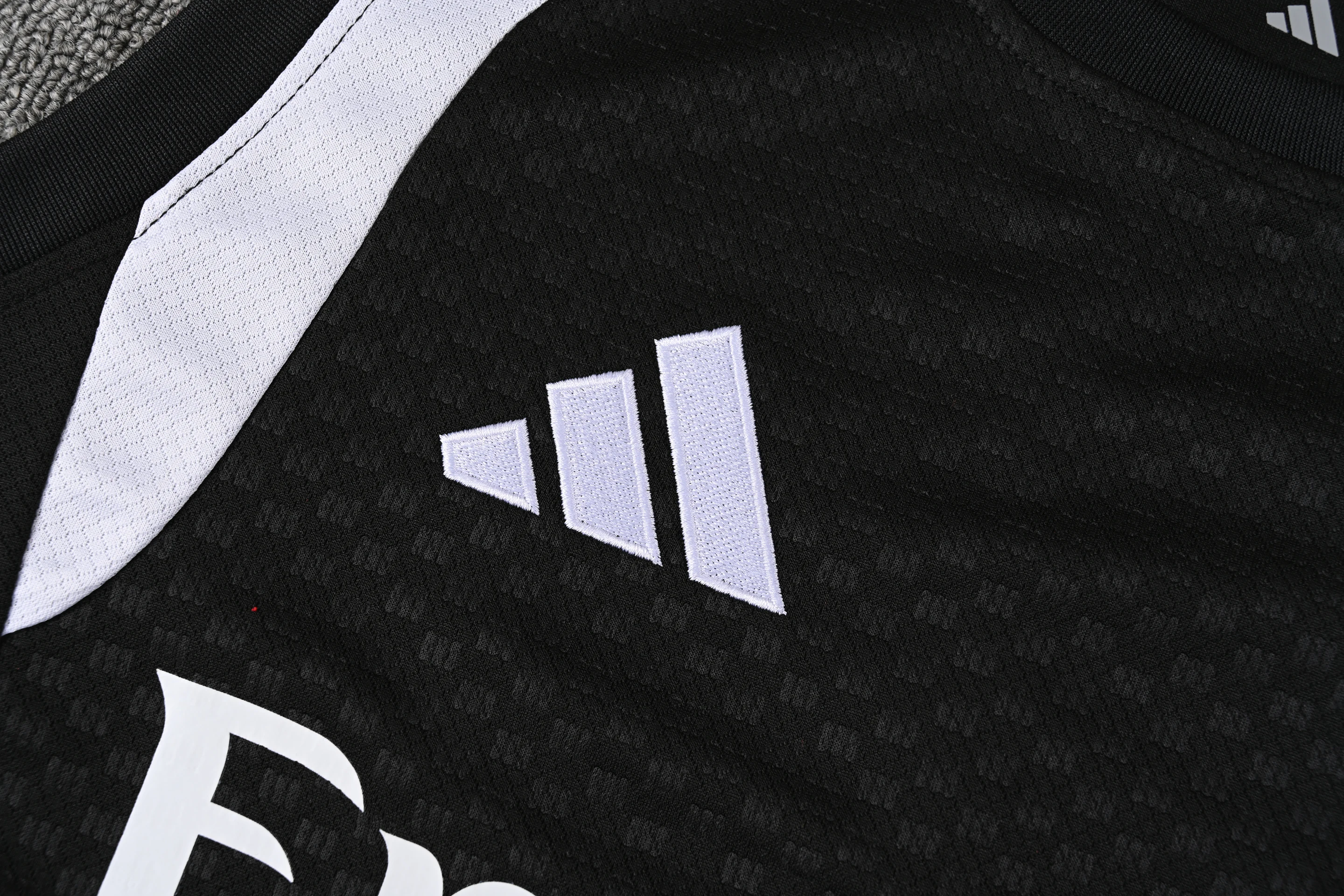 2026-27 Arsenal training vest jersey view 16
