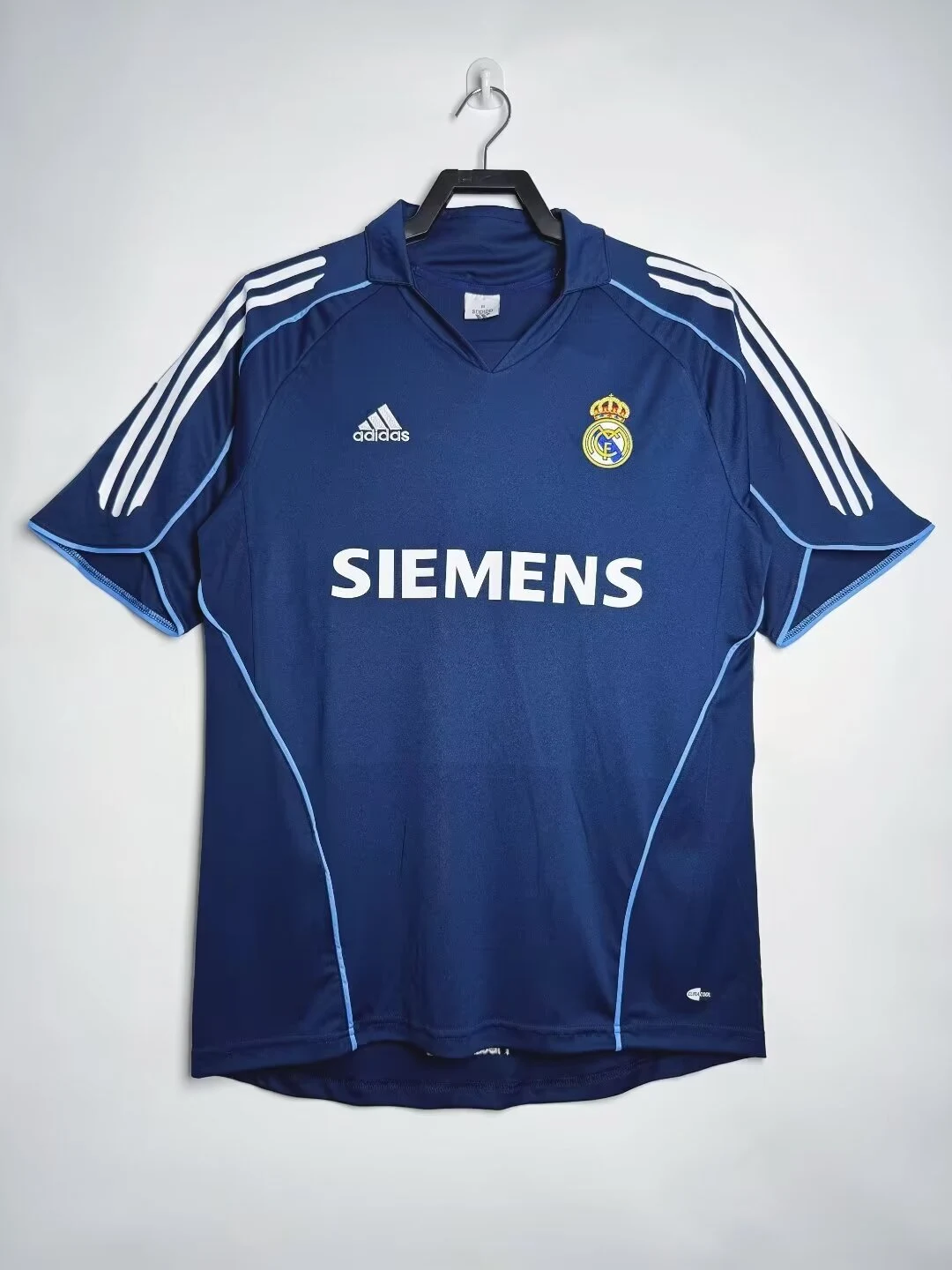 2005-06 Real Madrid Away Retro Jersey