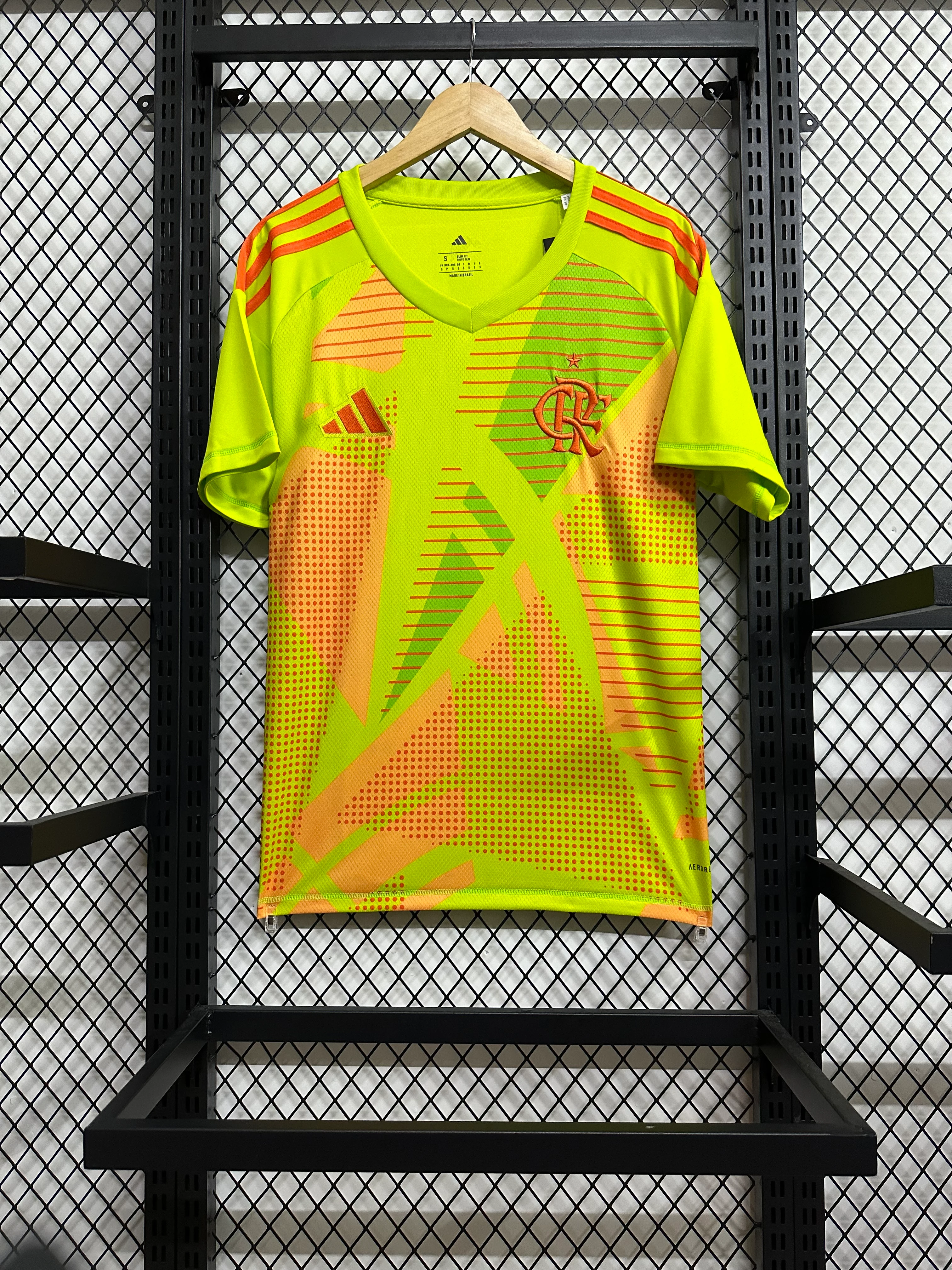 2025-26 Flamengo Goalkeeper Jersey view 7